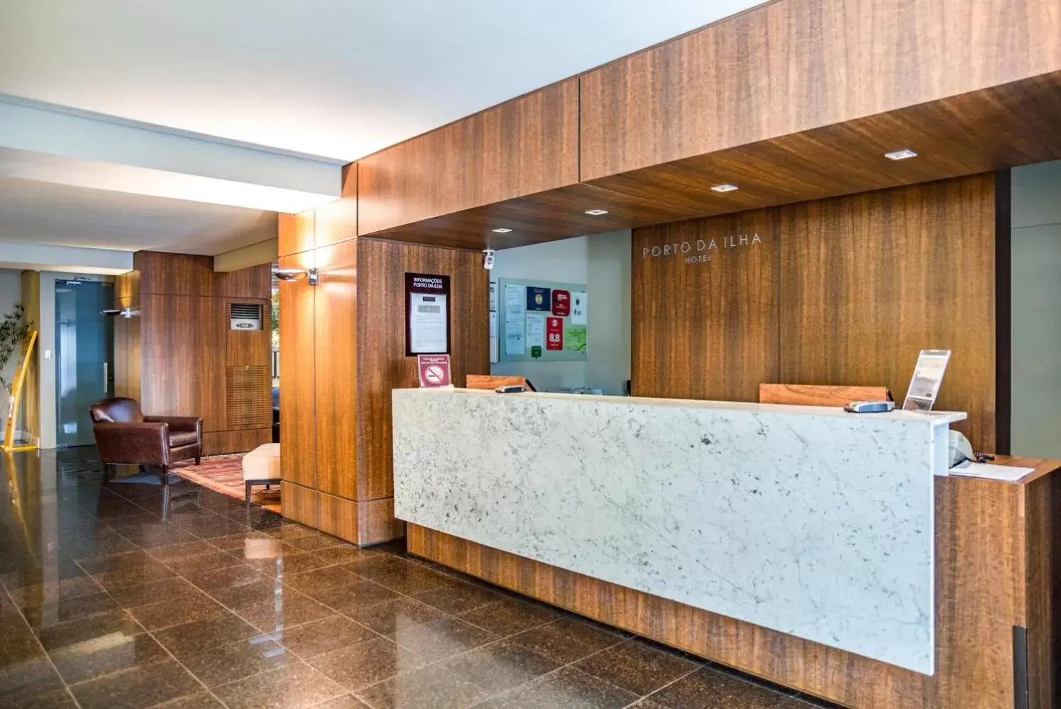 Staff, Lobby/Reception in Porto da Ilha Hotel