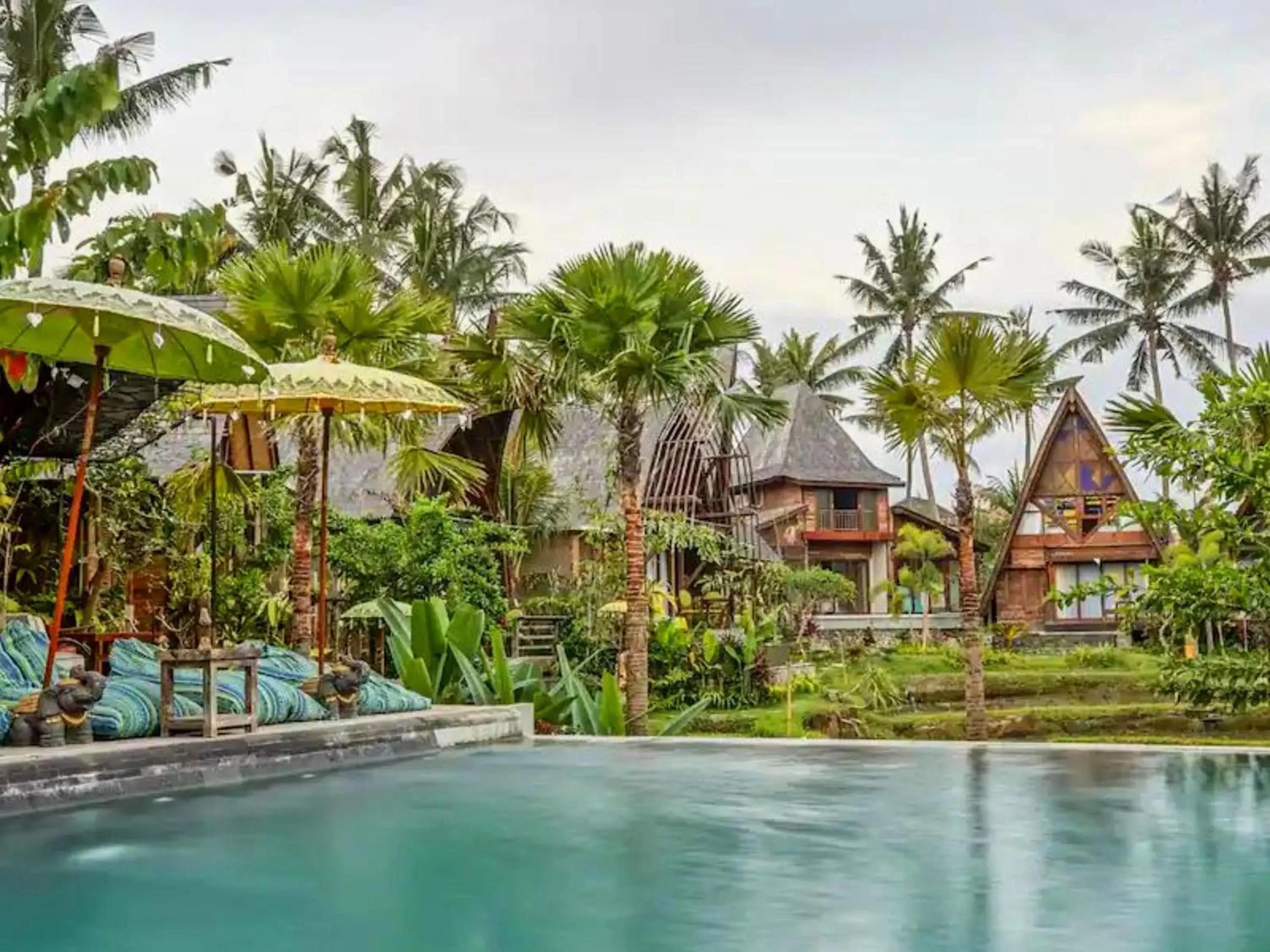 Property building, Swimming Pool in Menzel Ubud