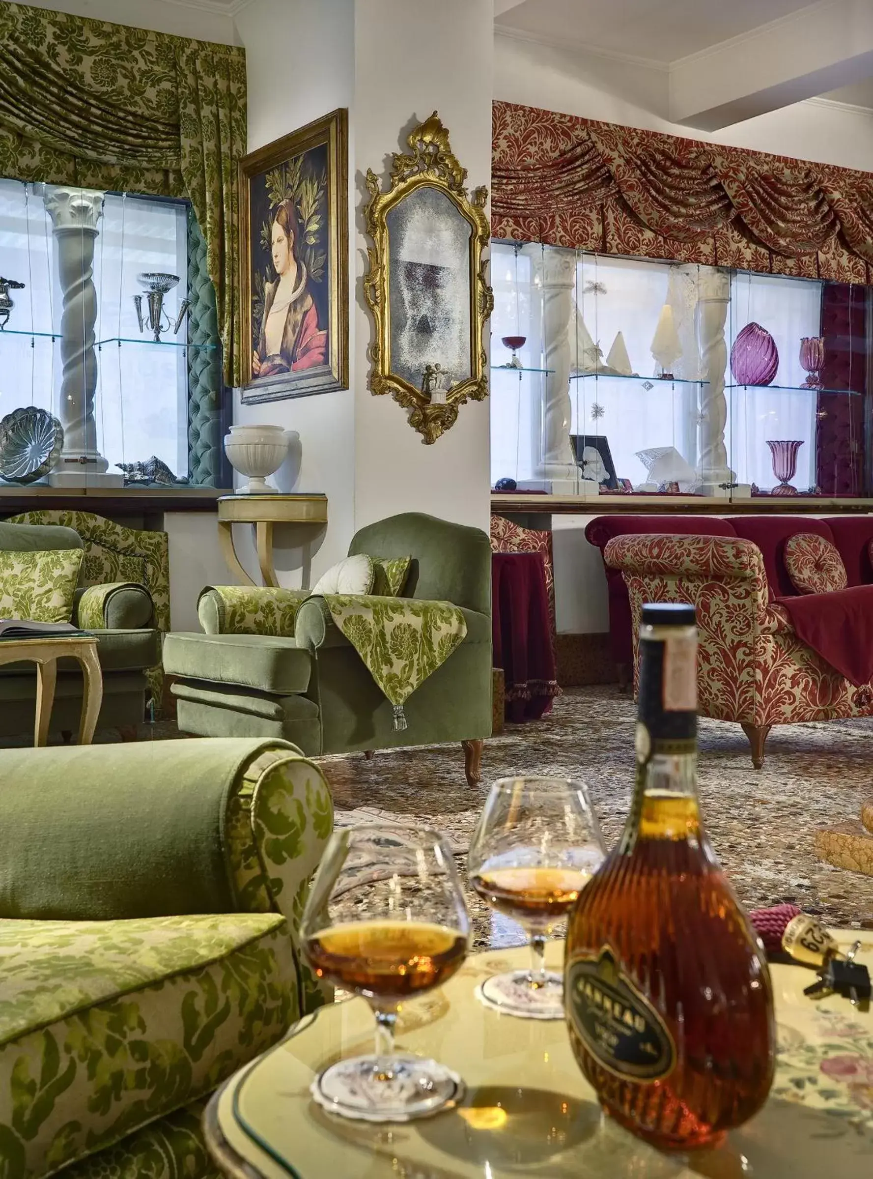 Communal lounge/ TV room in Hotel Giorgione