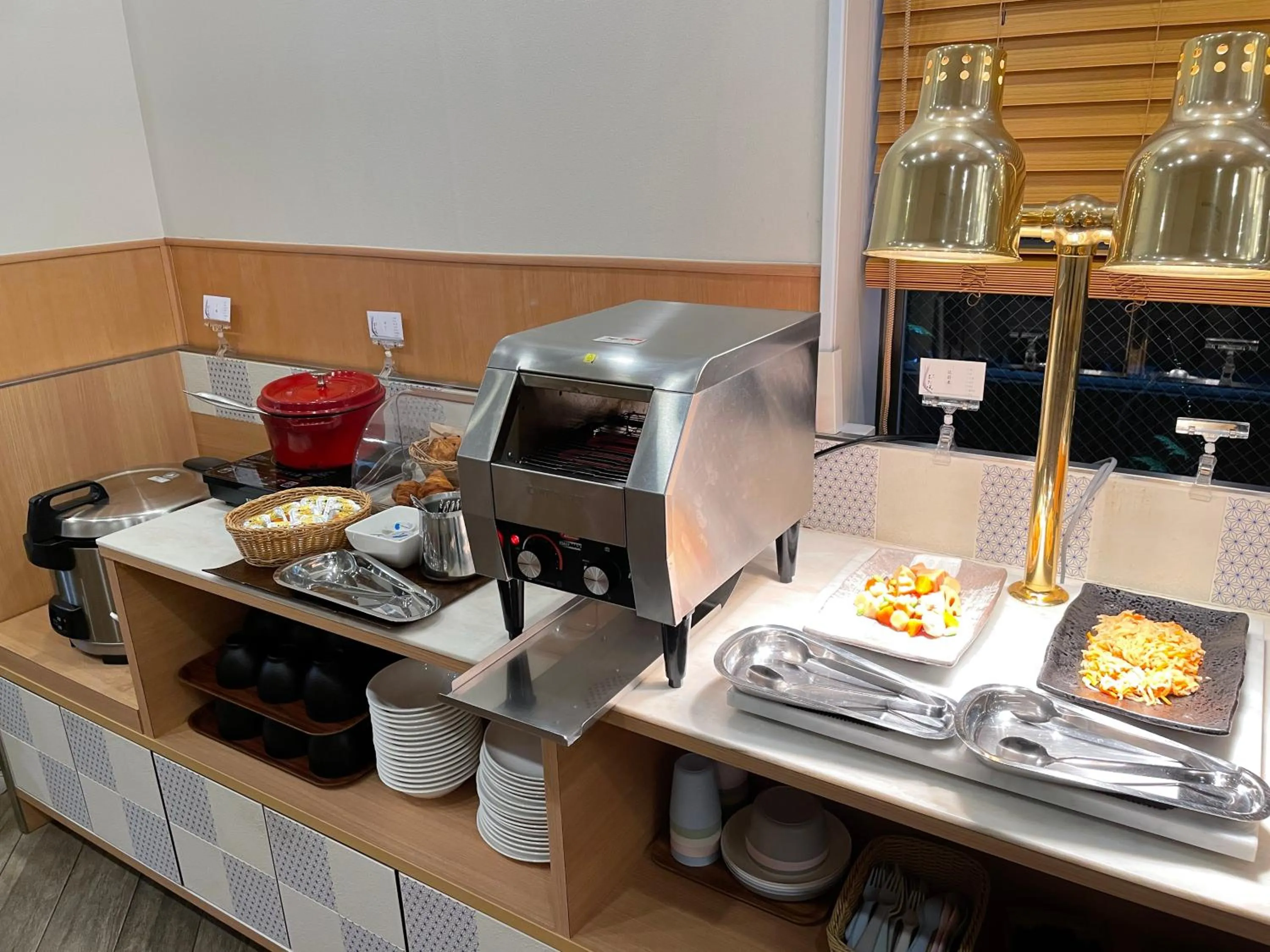 Breakfast in Rembrandt Style Tokyo Nishikasai Grande