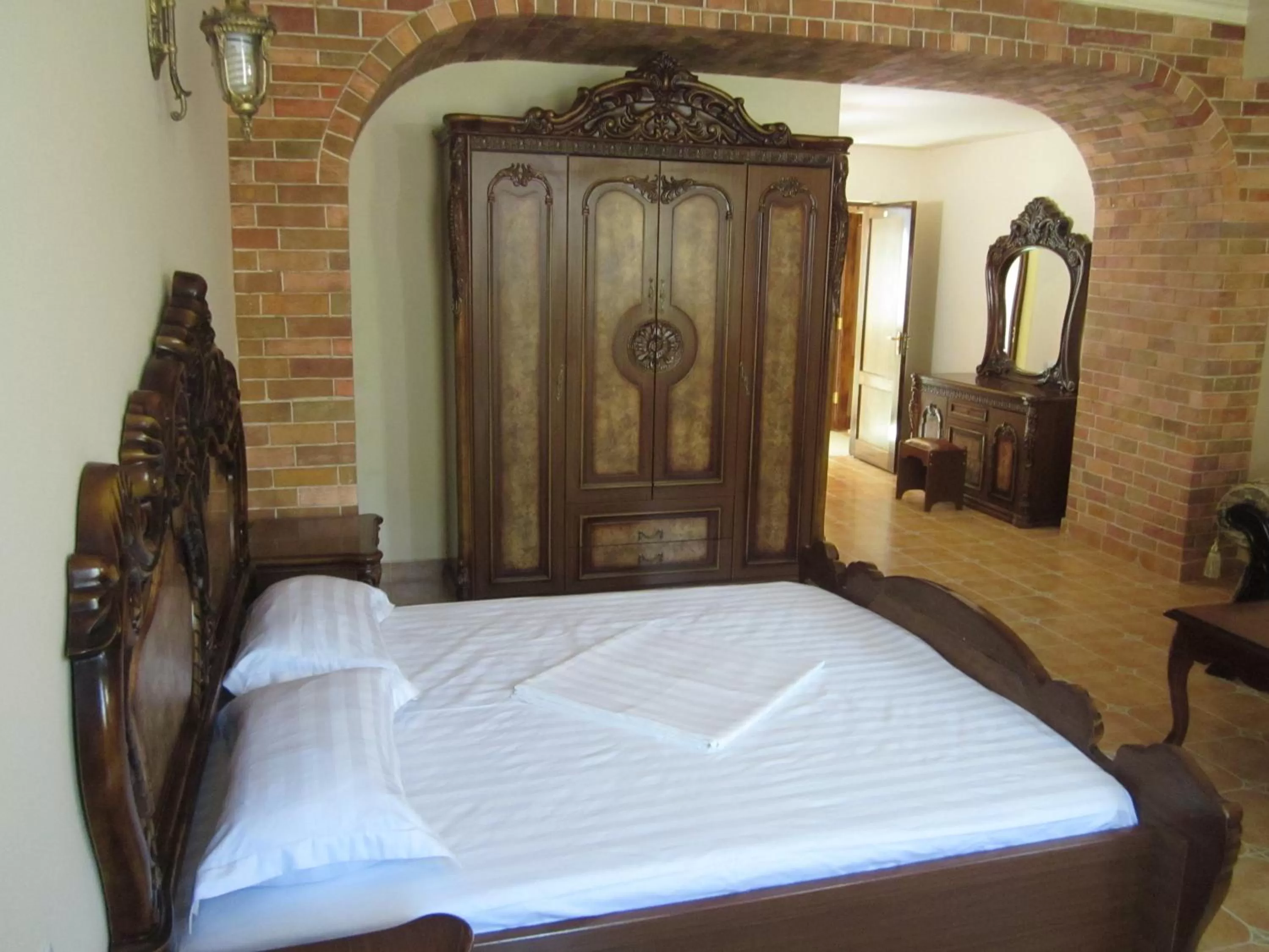 Bed in Venezia Palazzo Hotel