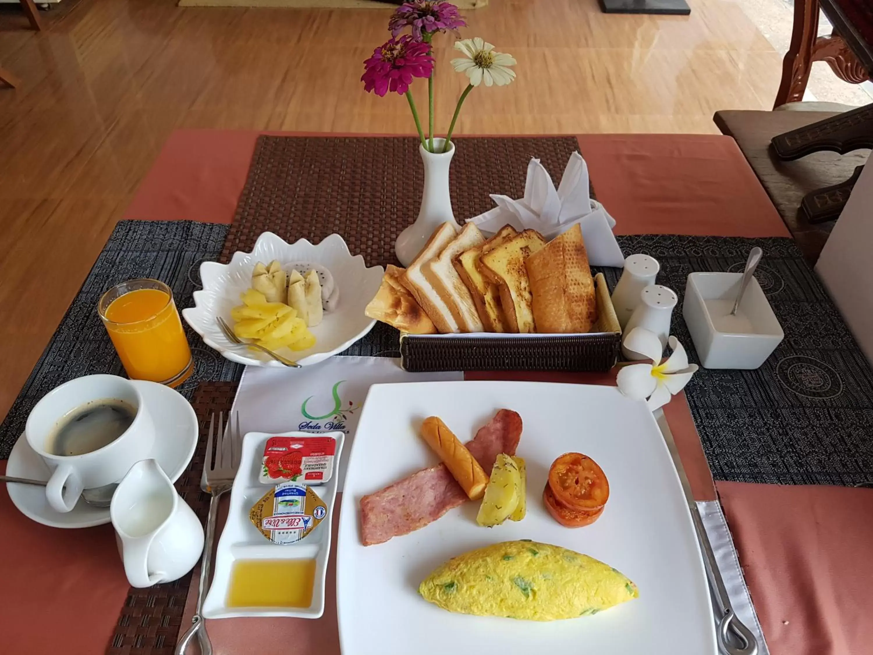 Restaurant/places to eat, Breakfast in Sandy Clay Bungalows