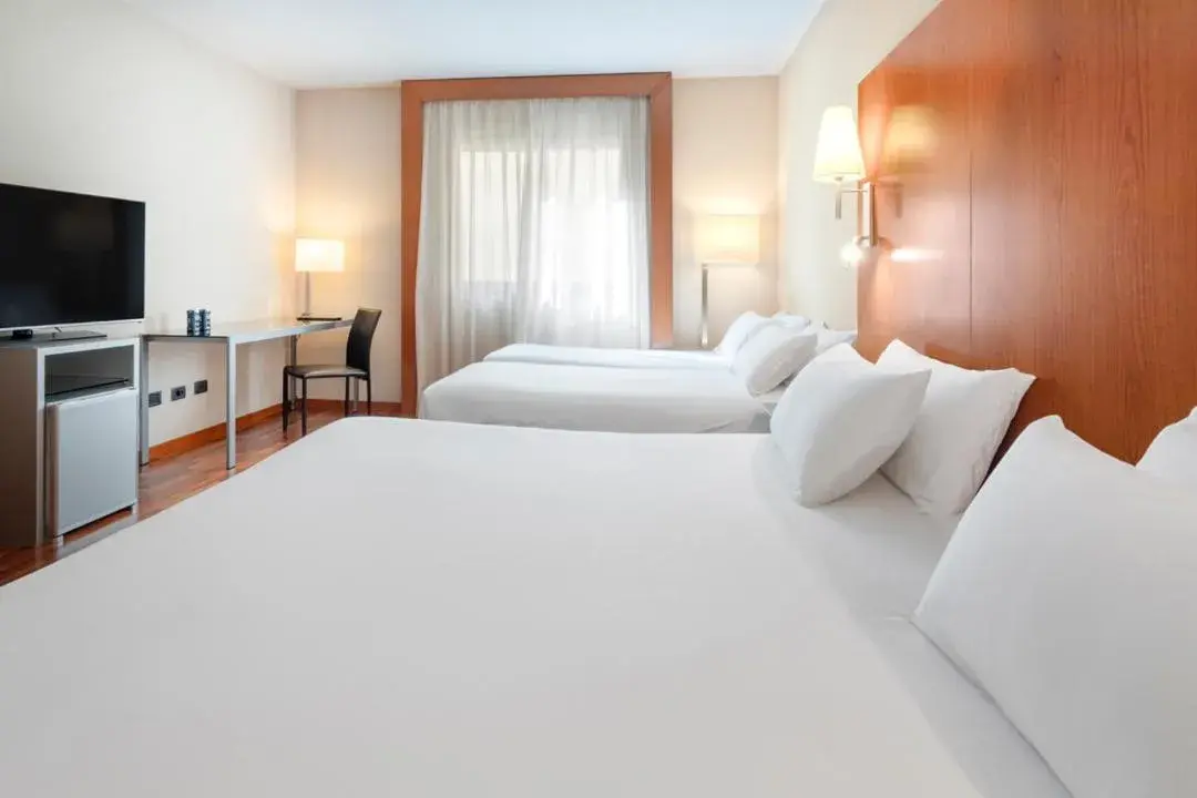 Bed in Hotel Ciudad de Lleida