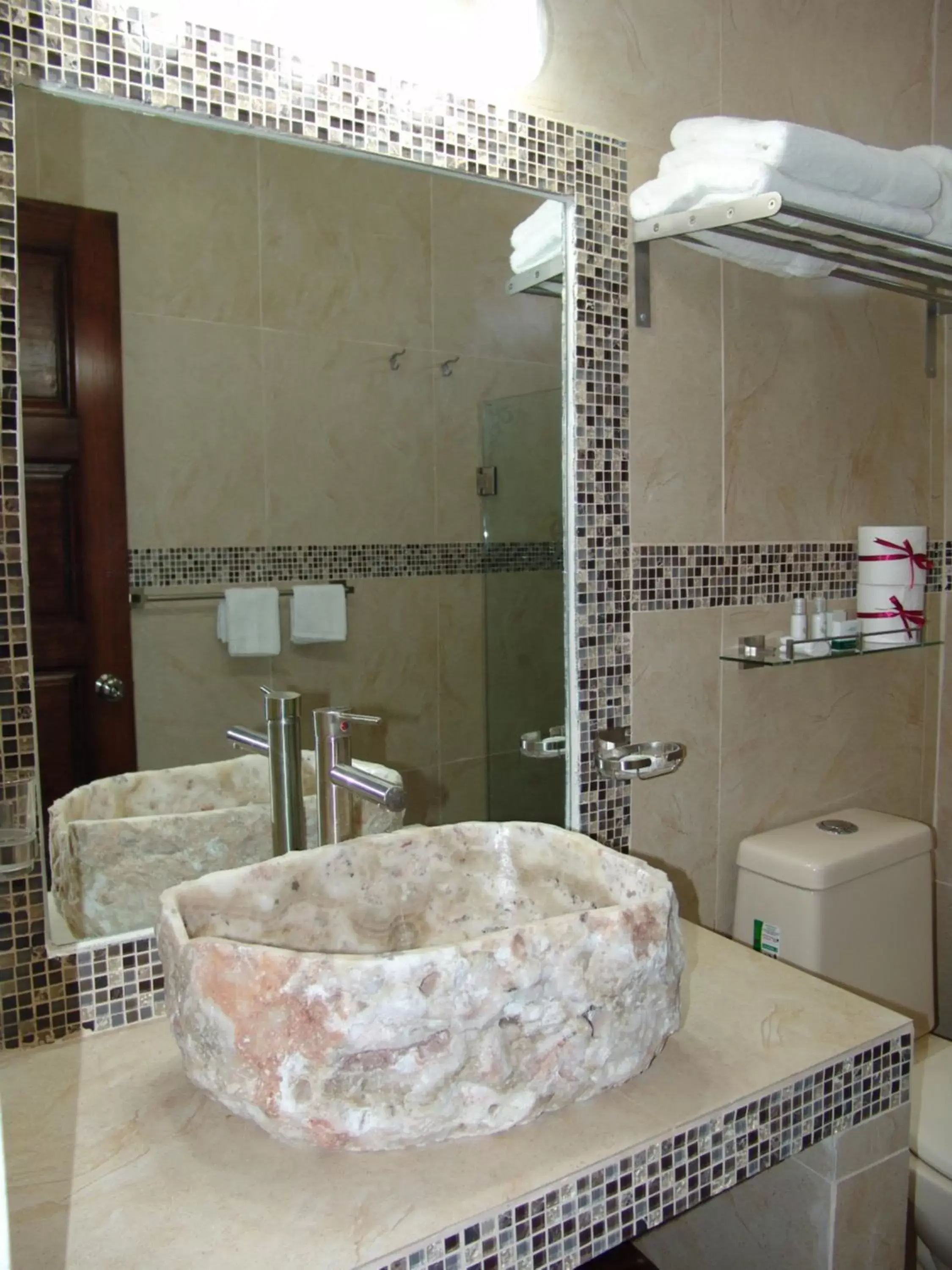 Bathroom in Hotel Casa Don Quijote