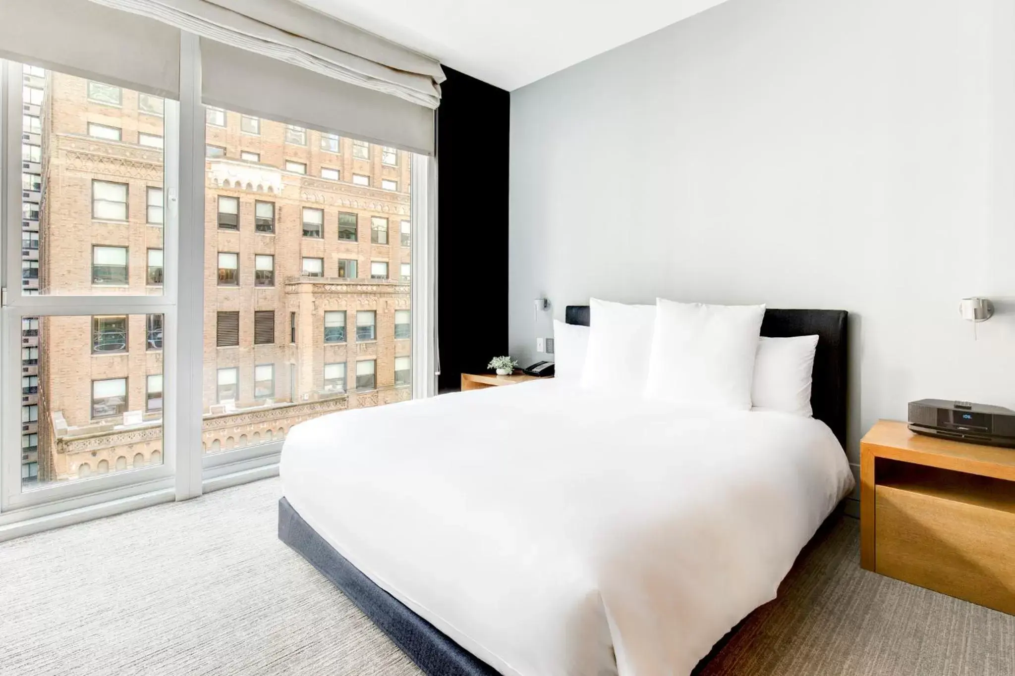 Bed in Andaz 5th Avenue-a concept by Hyatt