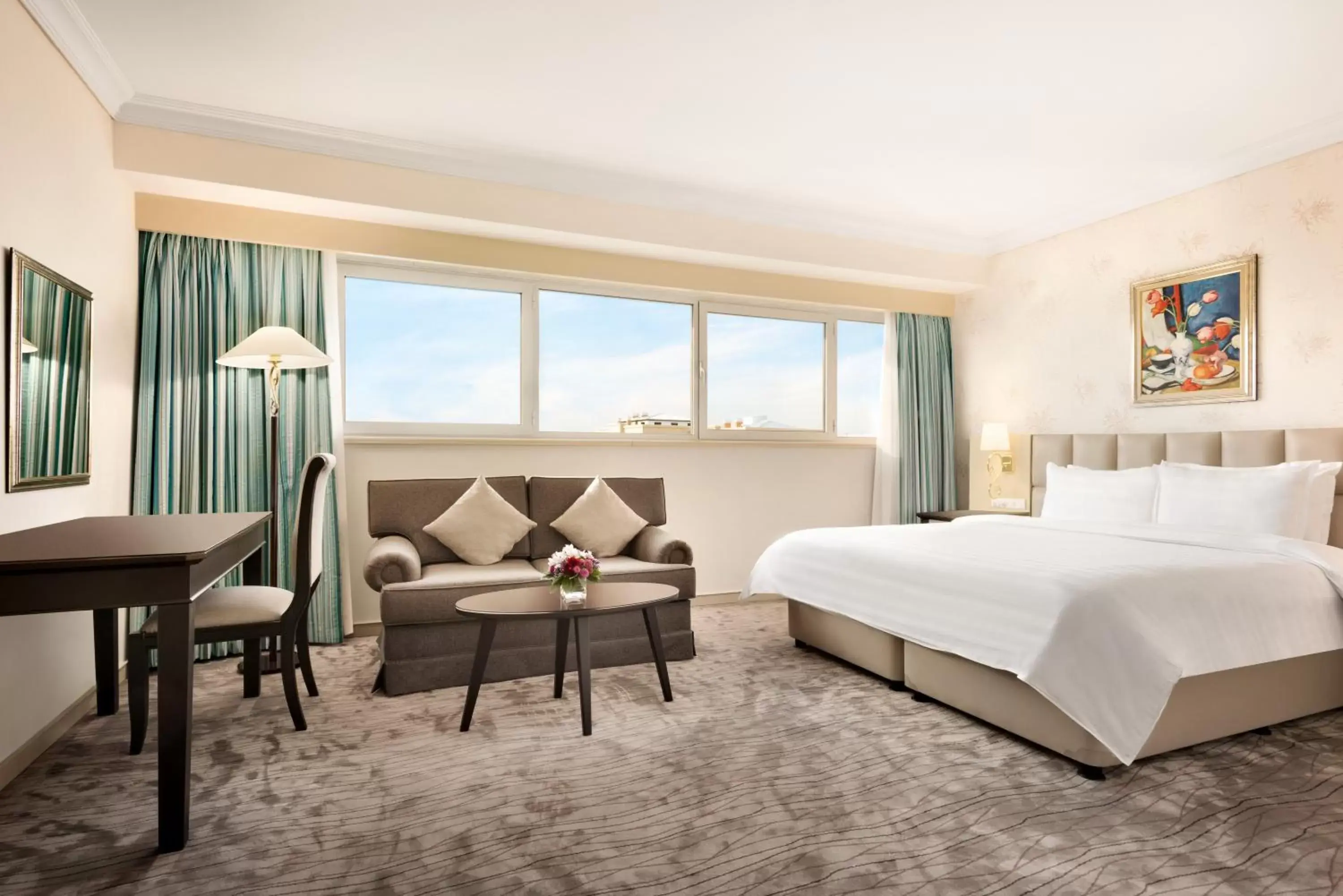 Deluxe King Room in Wyndham Tashkent Deluxe King Room in Wyndham Tashkent