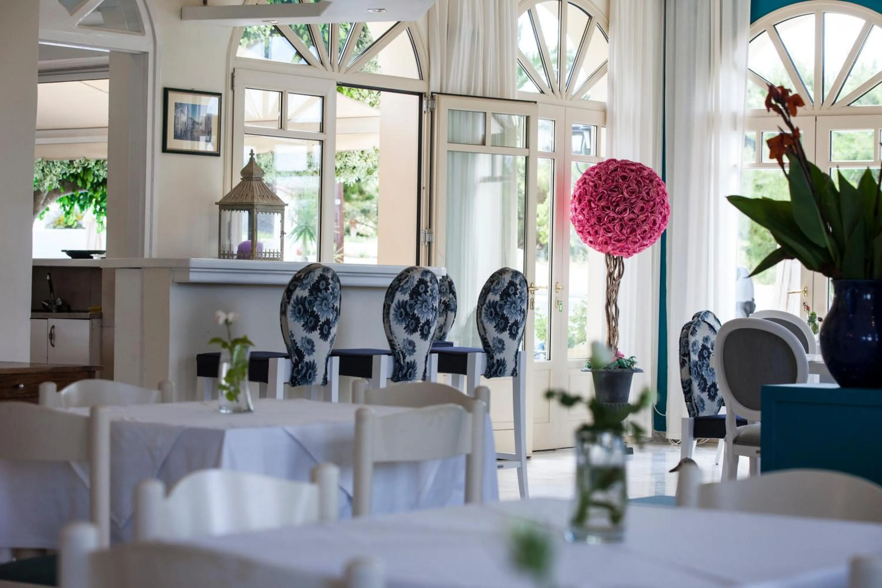 Lounge or bar in Princess Hotel