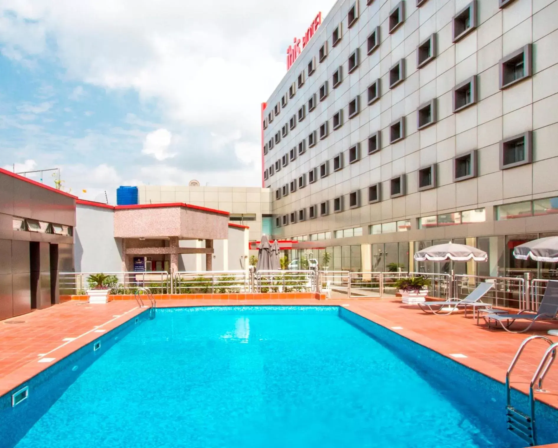 Swimming pool in Ibis Lagos Ikeja Swimming pool in Ibis Lagos Ikeja