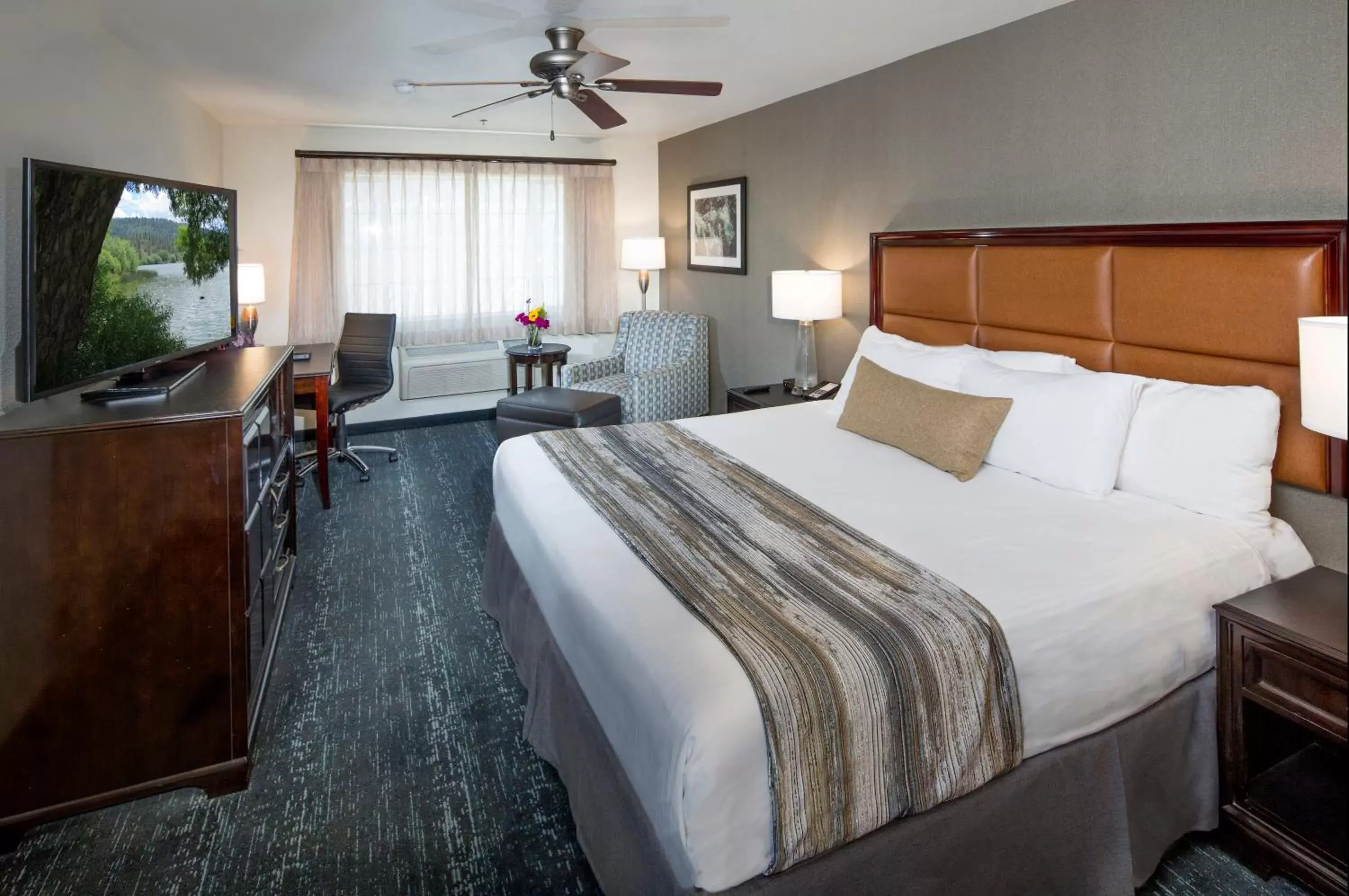 Photo of the whole room, Bed in Granzella's Inn Photo of the whole room, Bed in Granzella's Inn