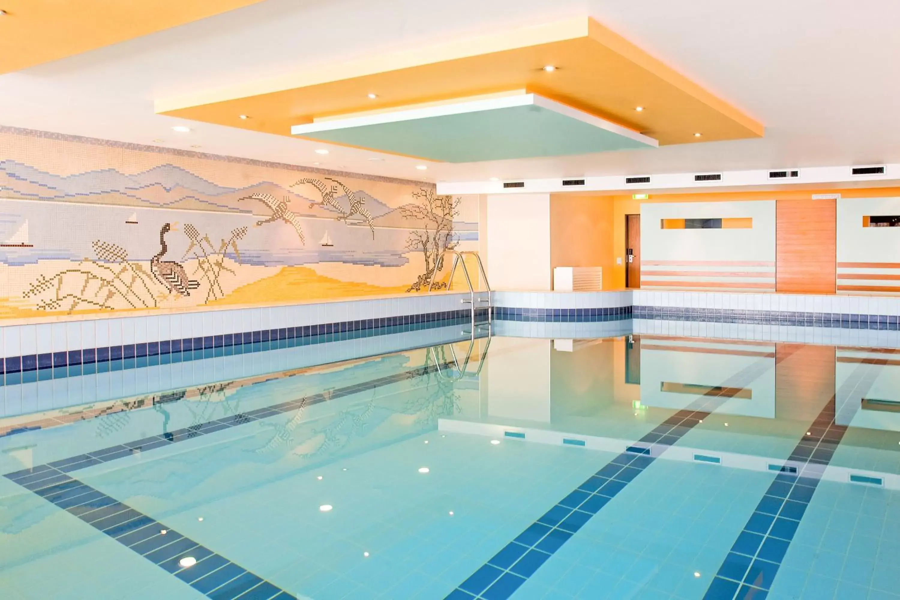 Swimming Pool in Hotel Lyskirchen