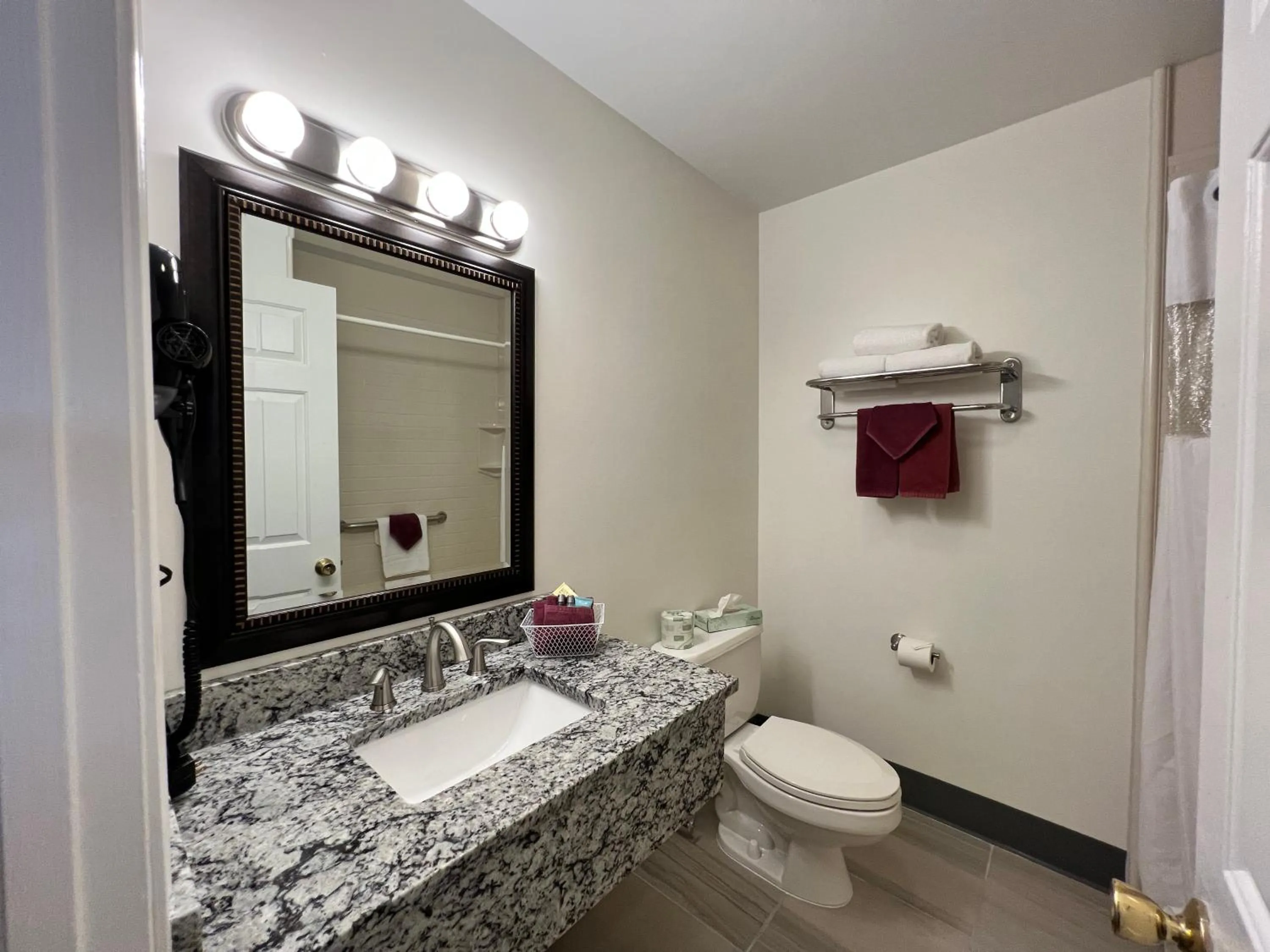 Bathroom in Inn at Cemetery Hill