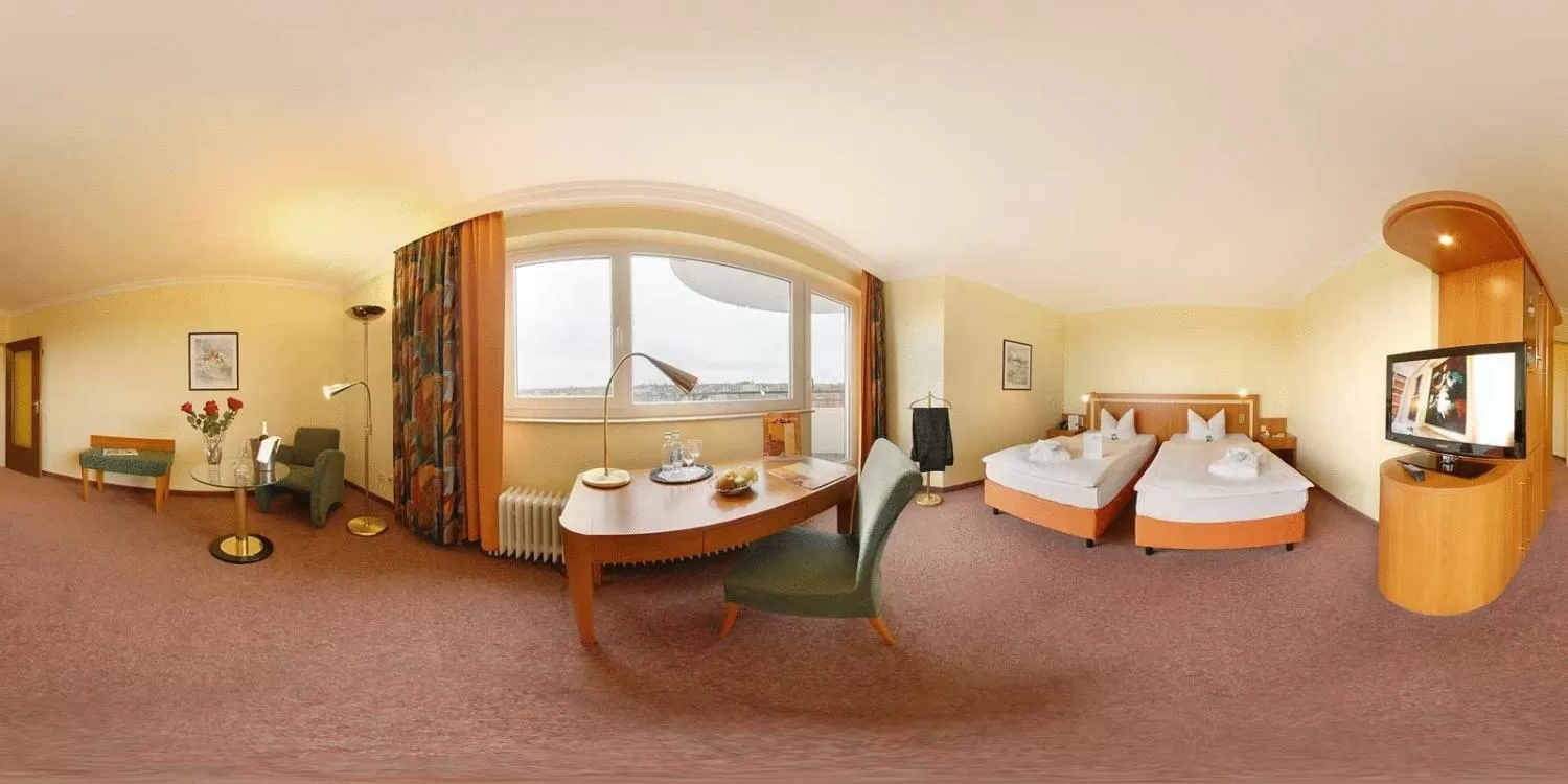 Photo of the whole room, Bed in Ringhotel Parkhotel Witten