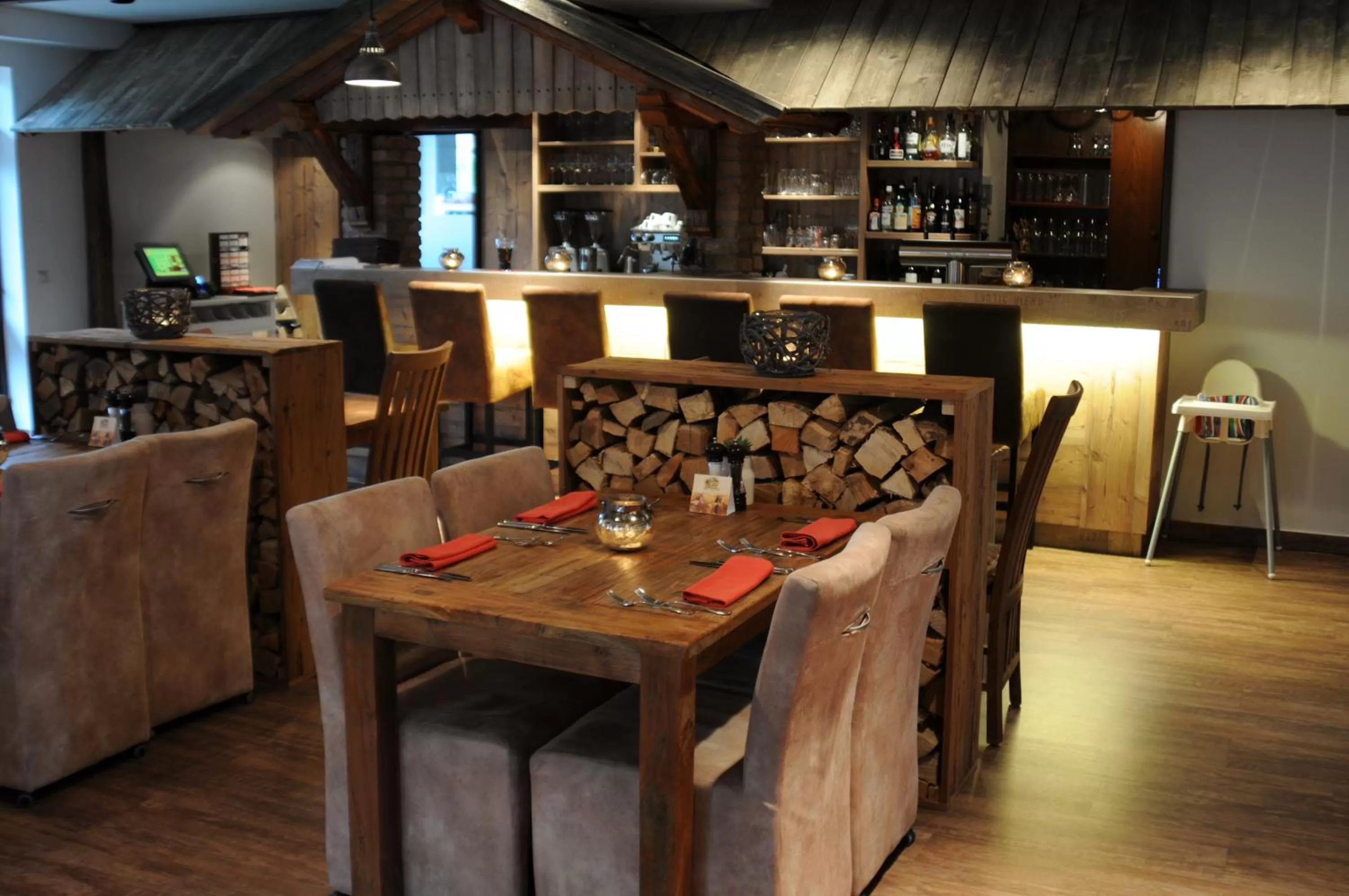 Alcoholic drinks in Alpinhotel INzeller