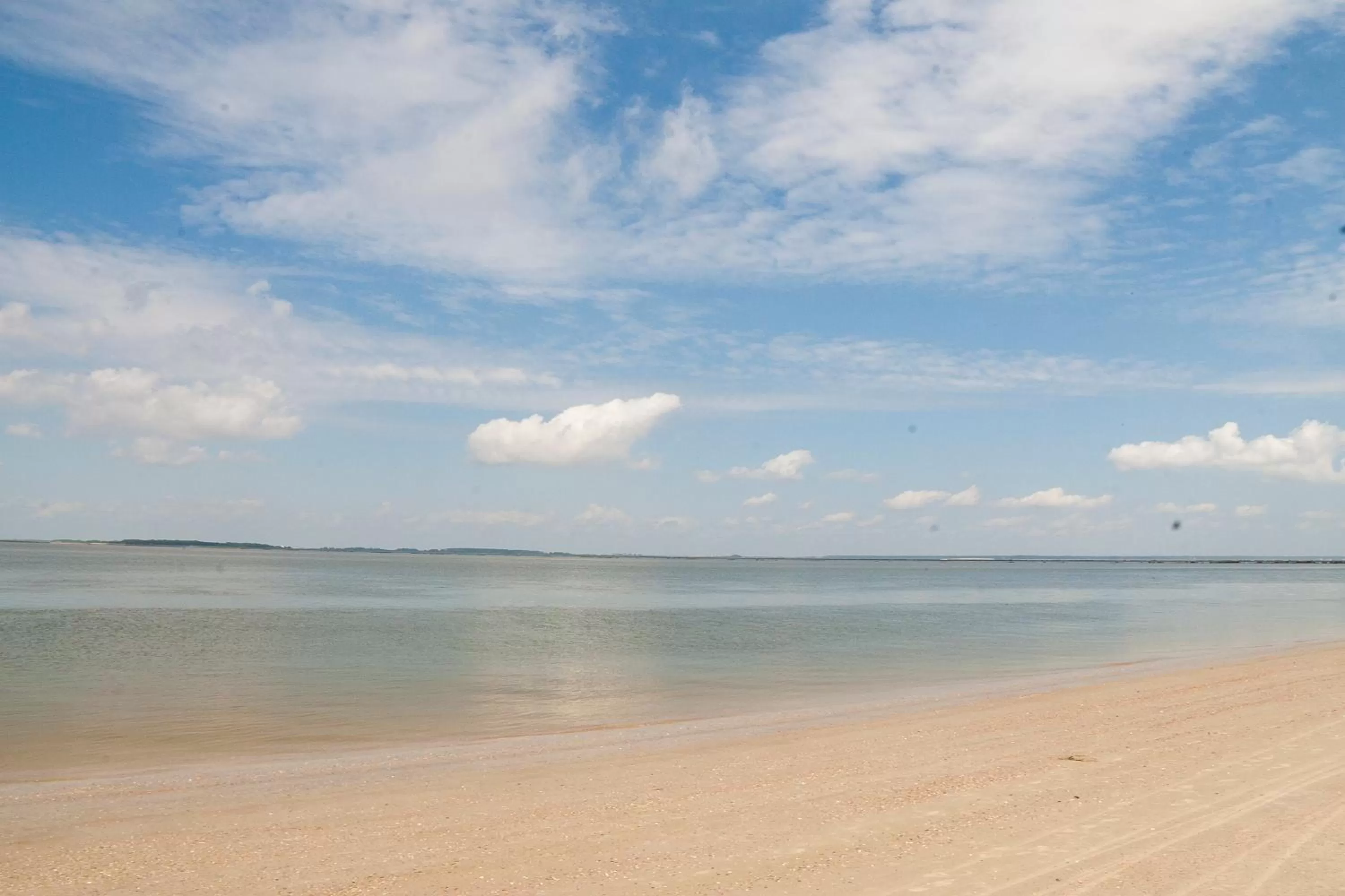 Beach in DeSoto Beach Hotel