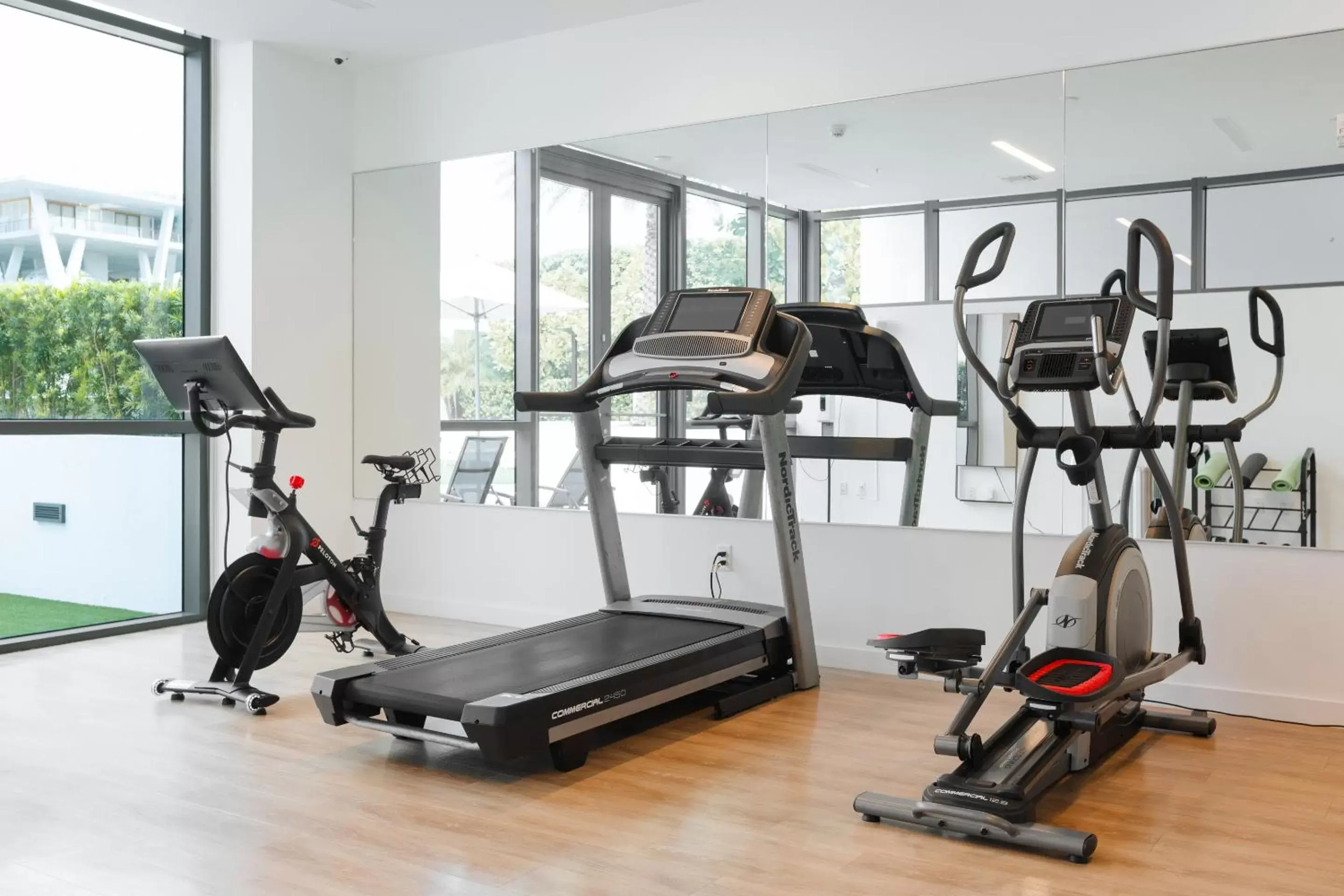 Fitness Center/Facilities in Sonder 17WEST