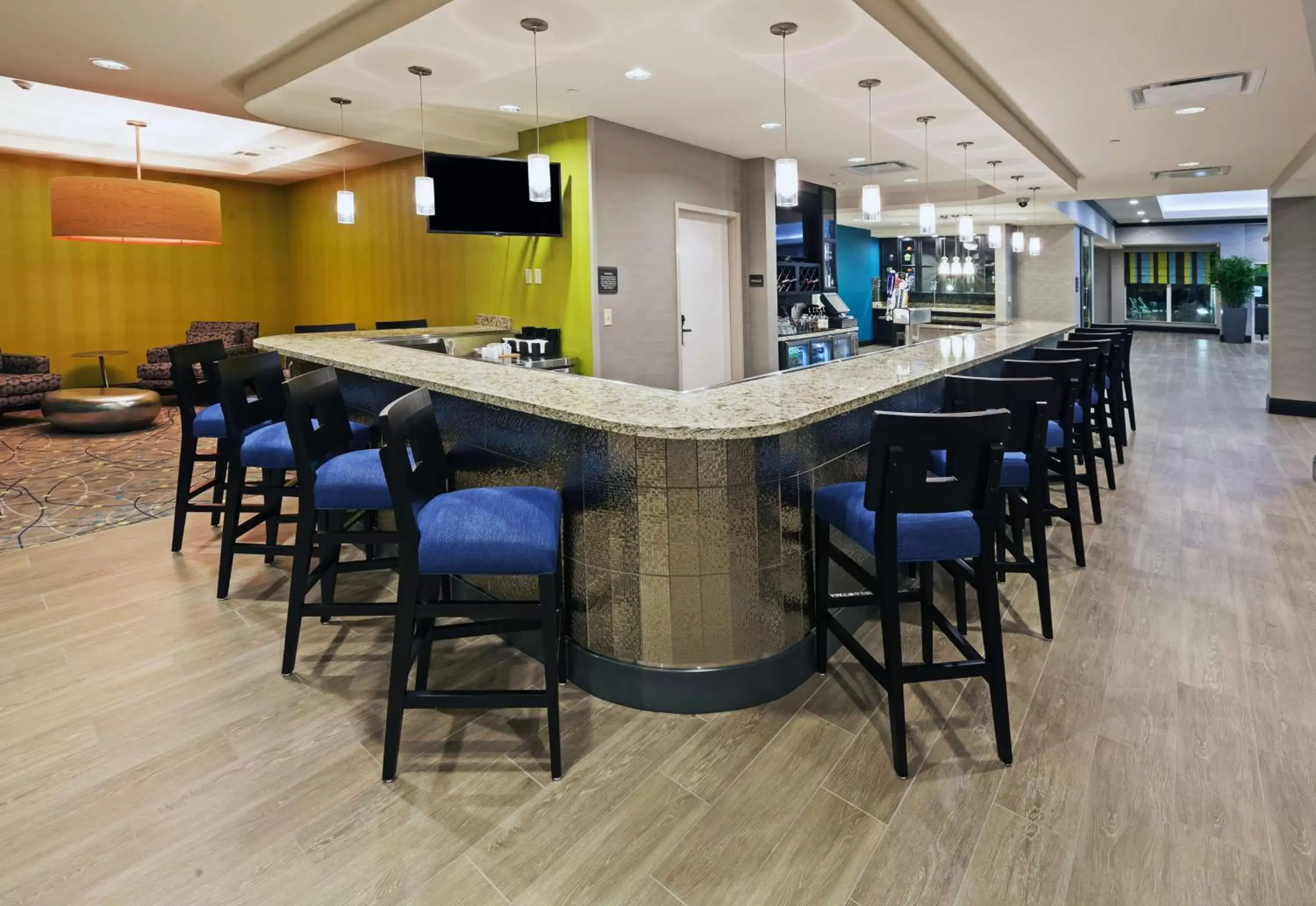 Lounge or bar, Lounge/Bar in Hilton Garden Inn West Little Rock