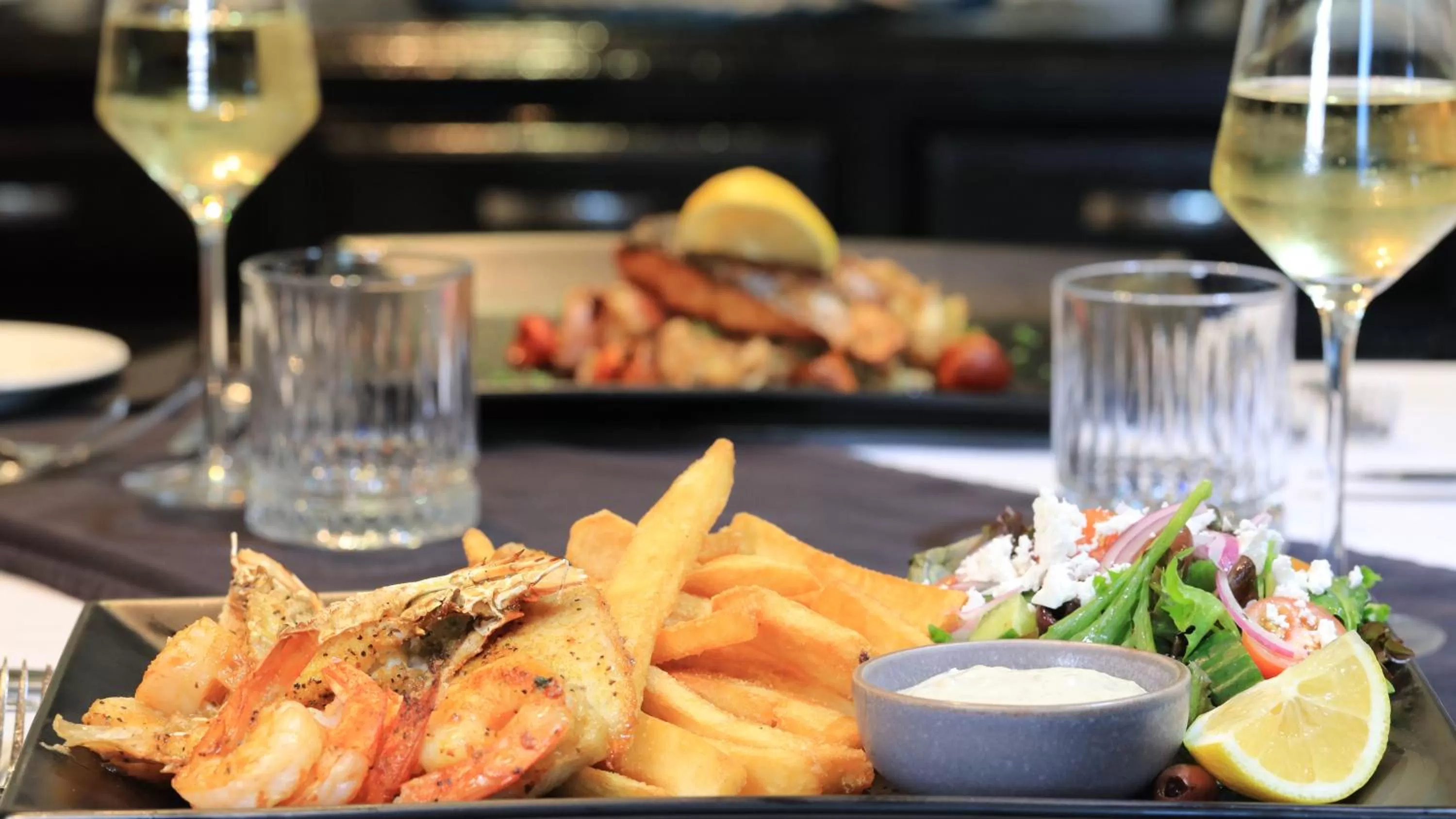 Restaurant/places to eat in Hilltop Motel