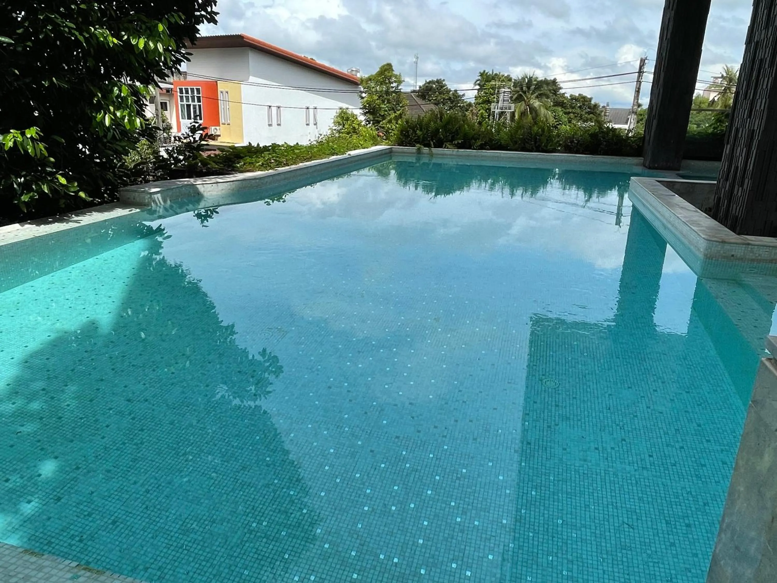 Swimming pool in Tonaoi Grand Hotel