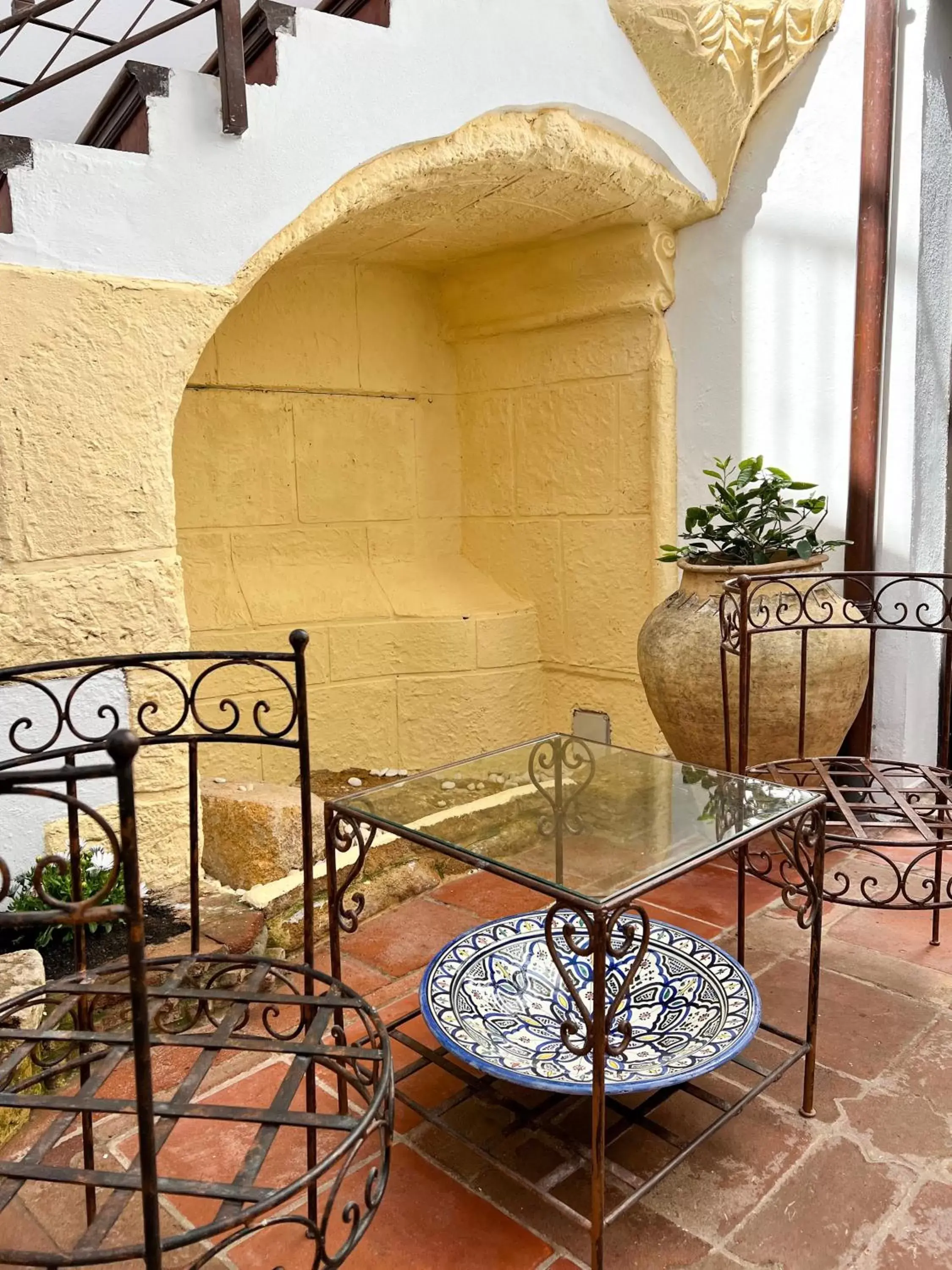 Patio in Hotel Servilia