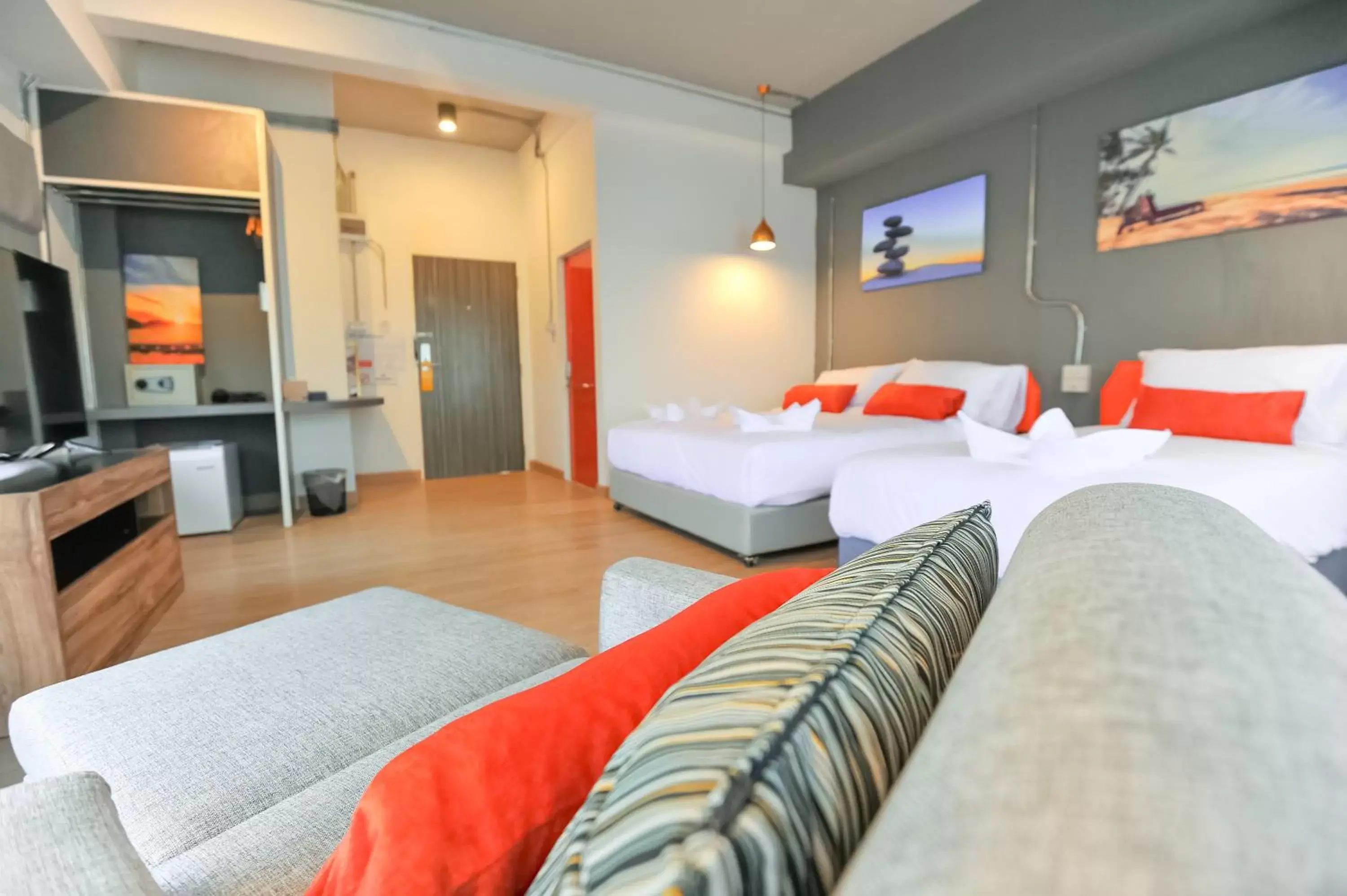 Bed in 7 Days Premium Hotel Pattaya Bed in 7 Days Premium Hotel Pattaya