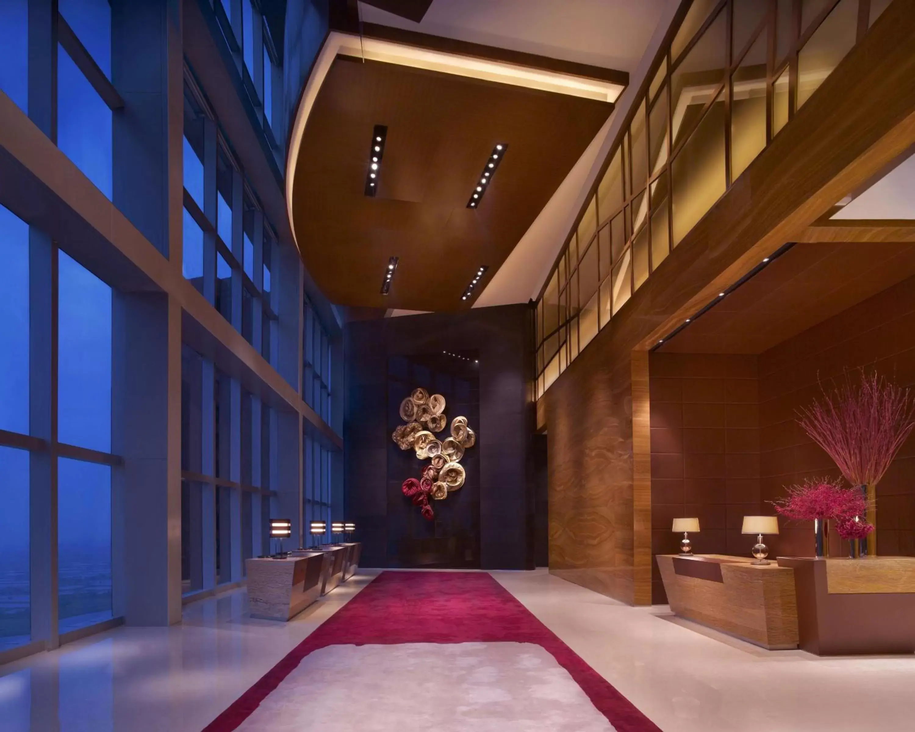 Property building, Lobby/Reception in Grand Hyatt Shenzhen