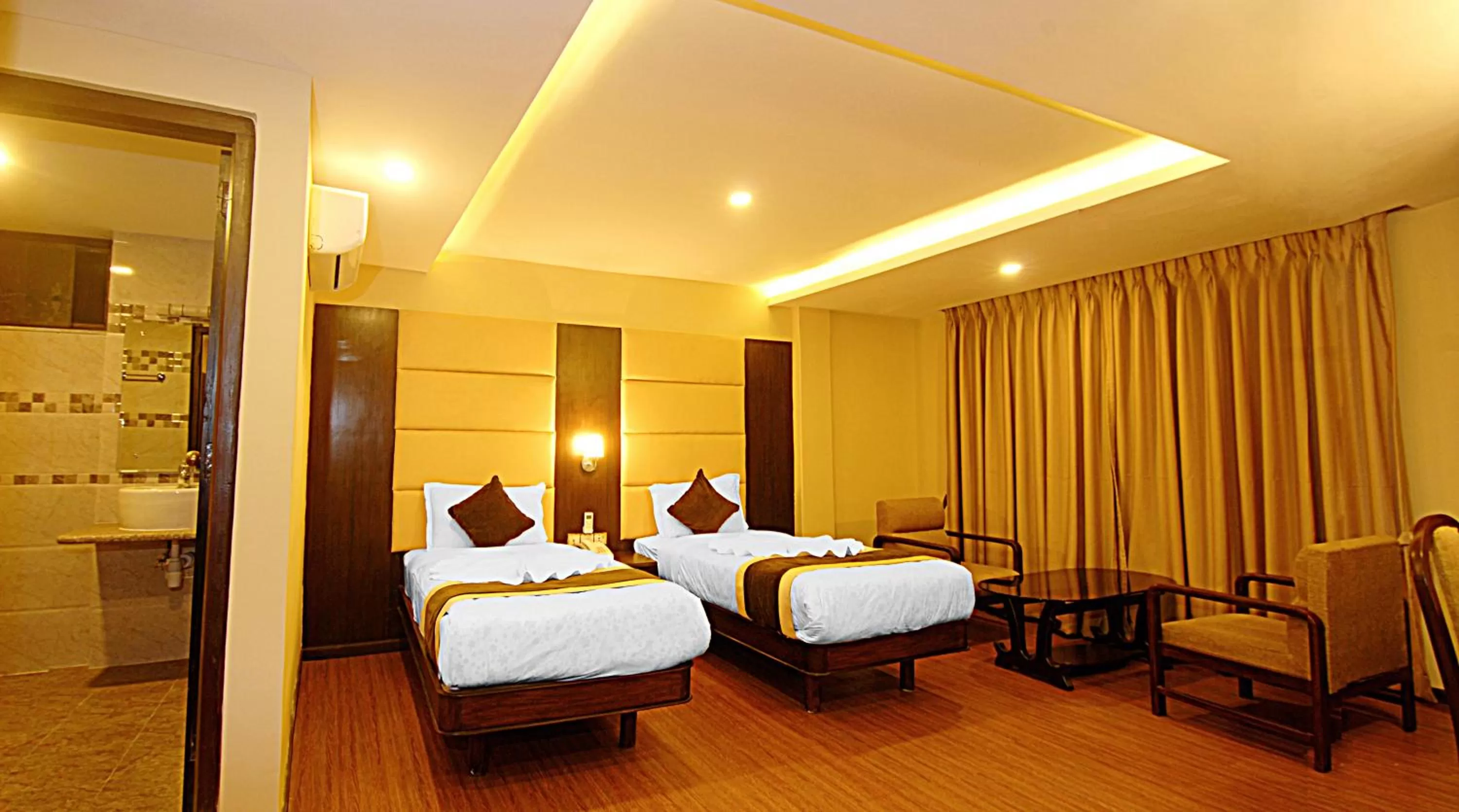 Bedroom, Bed in Kathmandu Grand Hotel