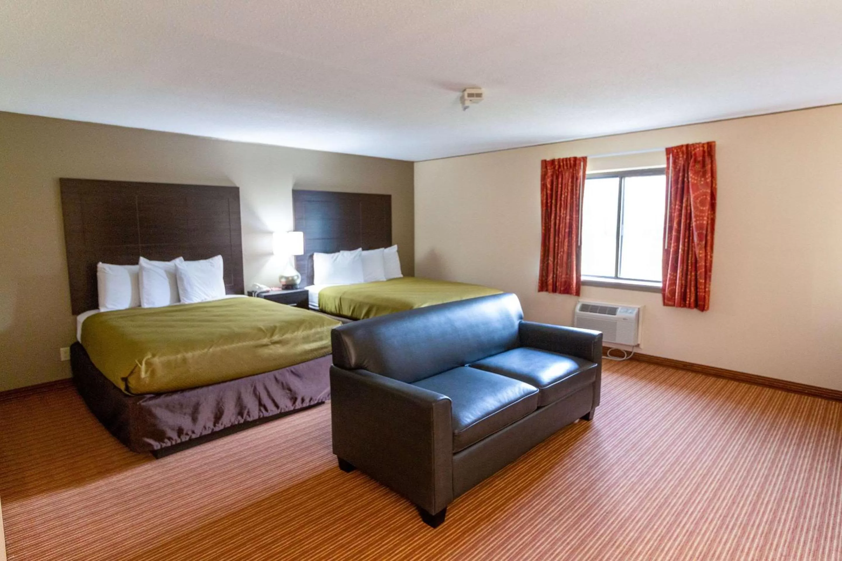 Queen Suite with Two Queen Beds in SureStay by Best Western Massena