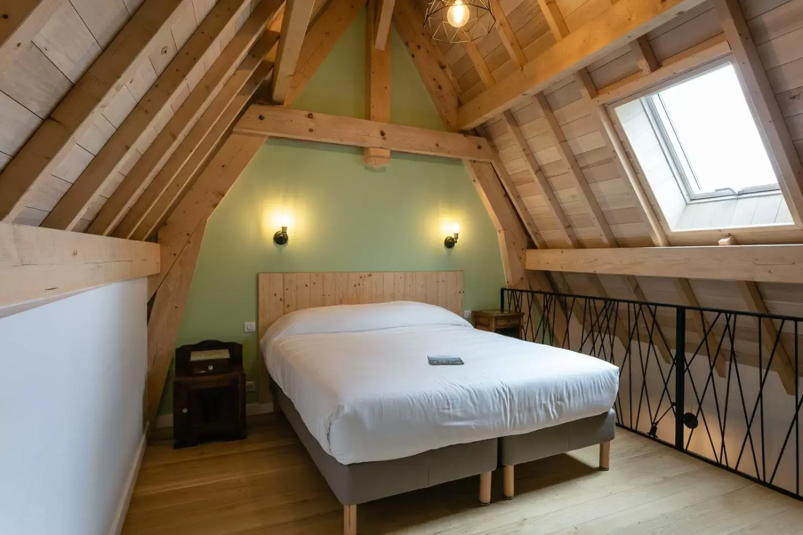 Bed in LE PETIT MOULIN