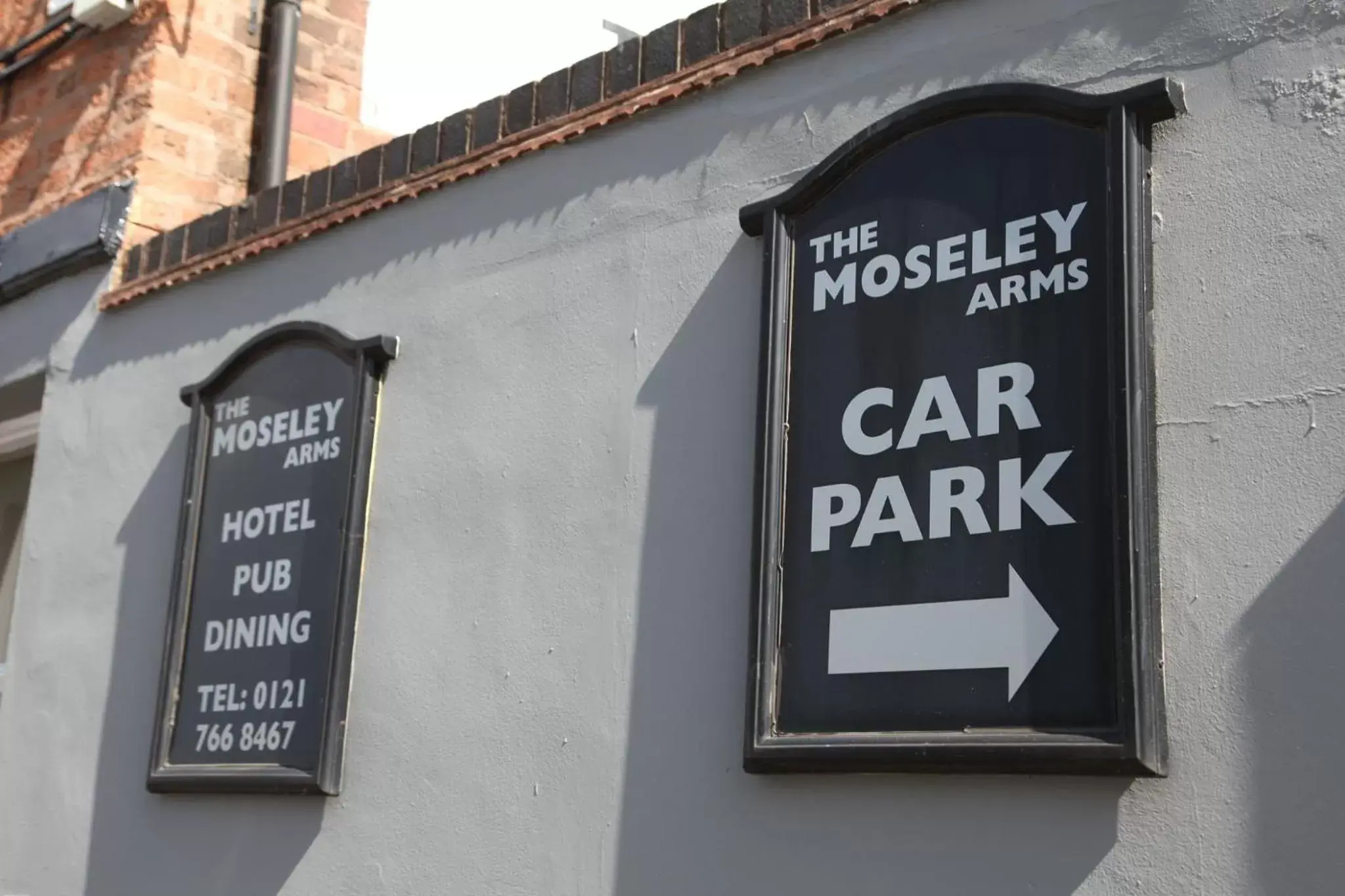 Property Logo/Sign in The Moseley Arms