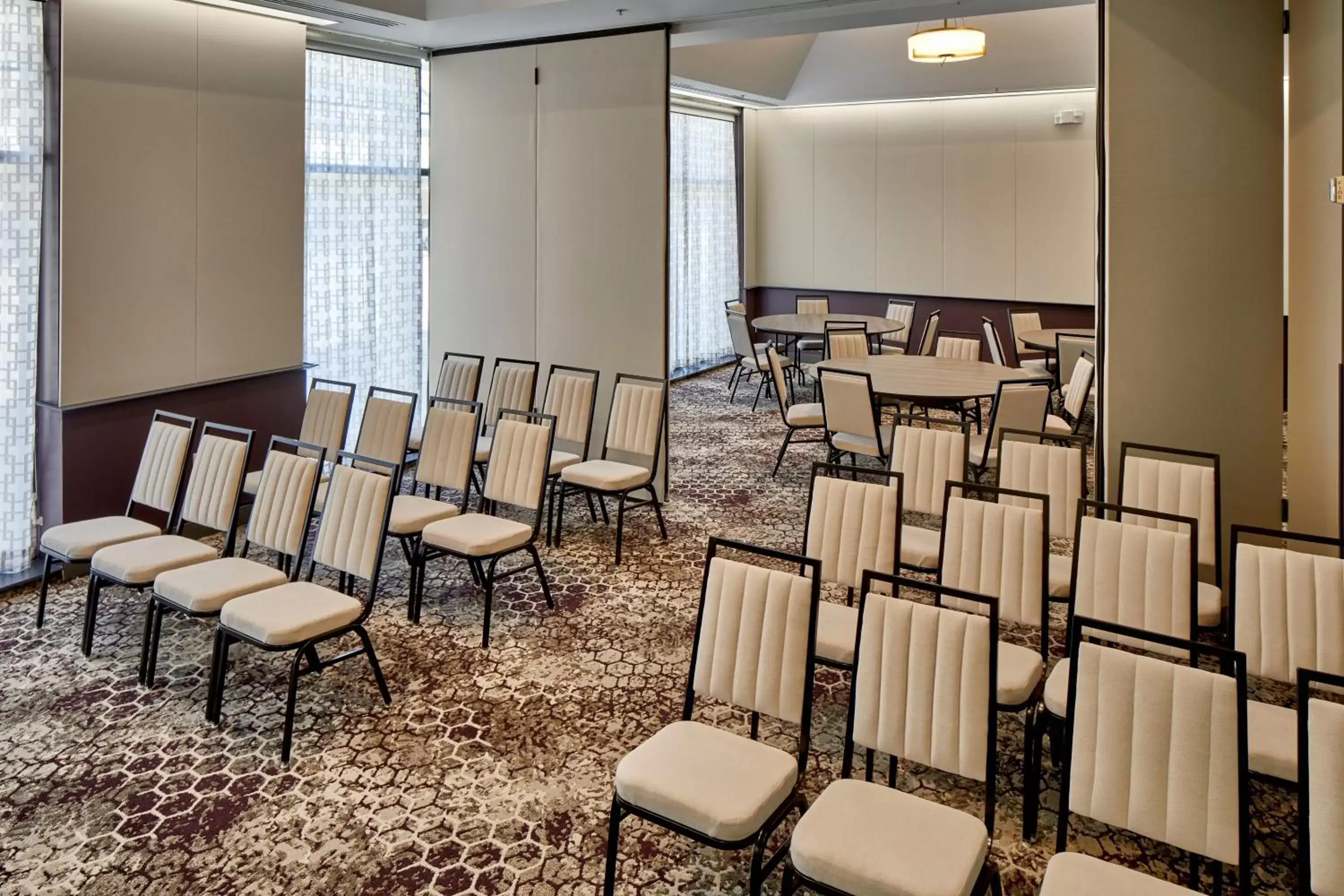 Meeting/conference room in Hotel Indigo Cleveland Downtown, an IHG Hotel