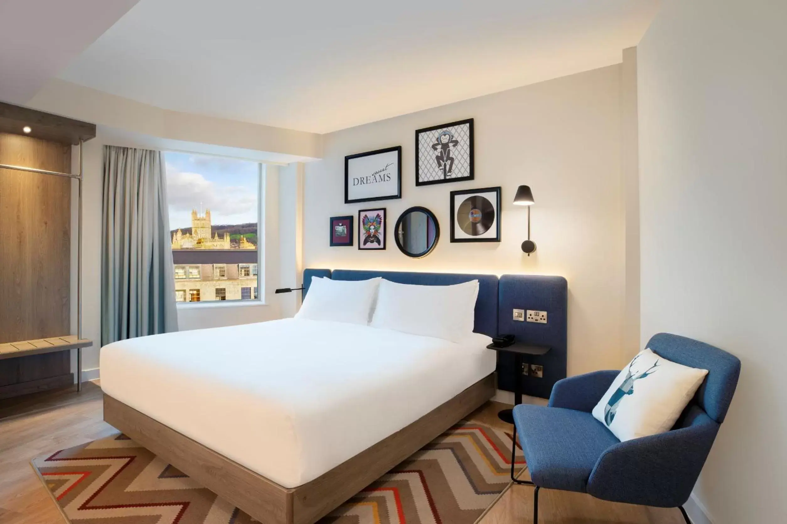 Bedroom, Bed in Hampton By Hilton Bath City