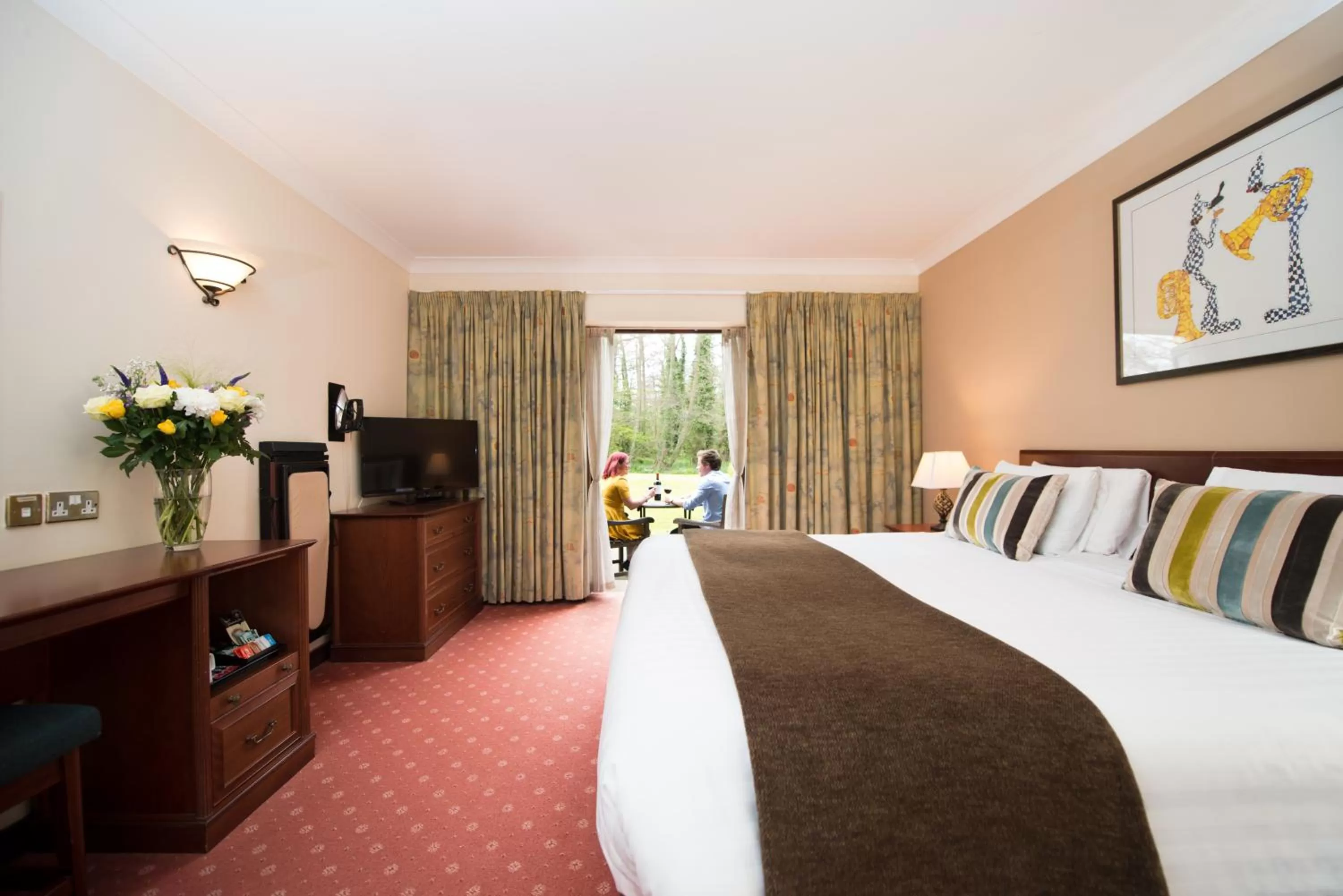 Bedroom, Bed in Ellington Lodge at The Concorde