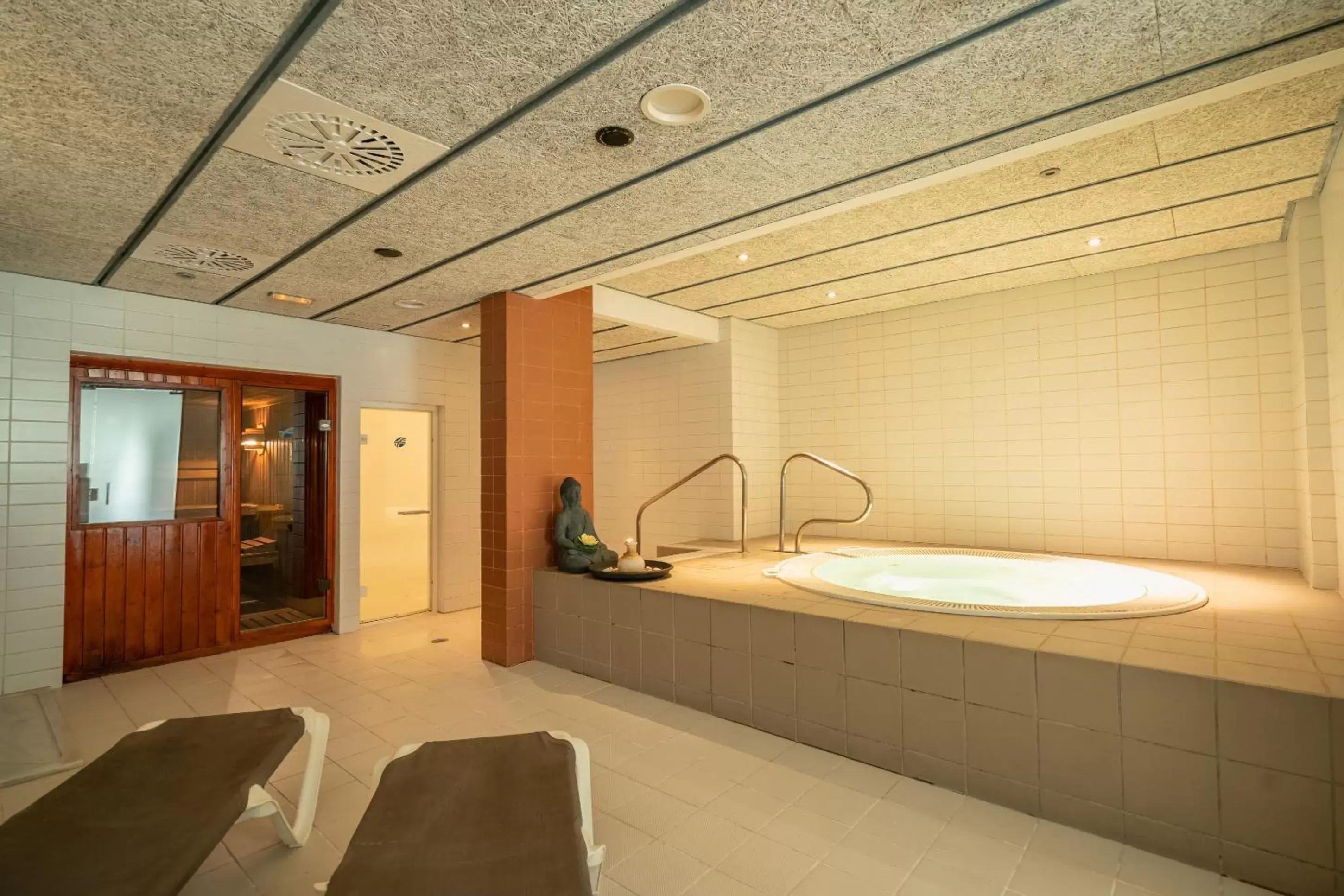 Spa and wellness centre/facilities, Bathroom in Blaumar Hotel