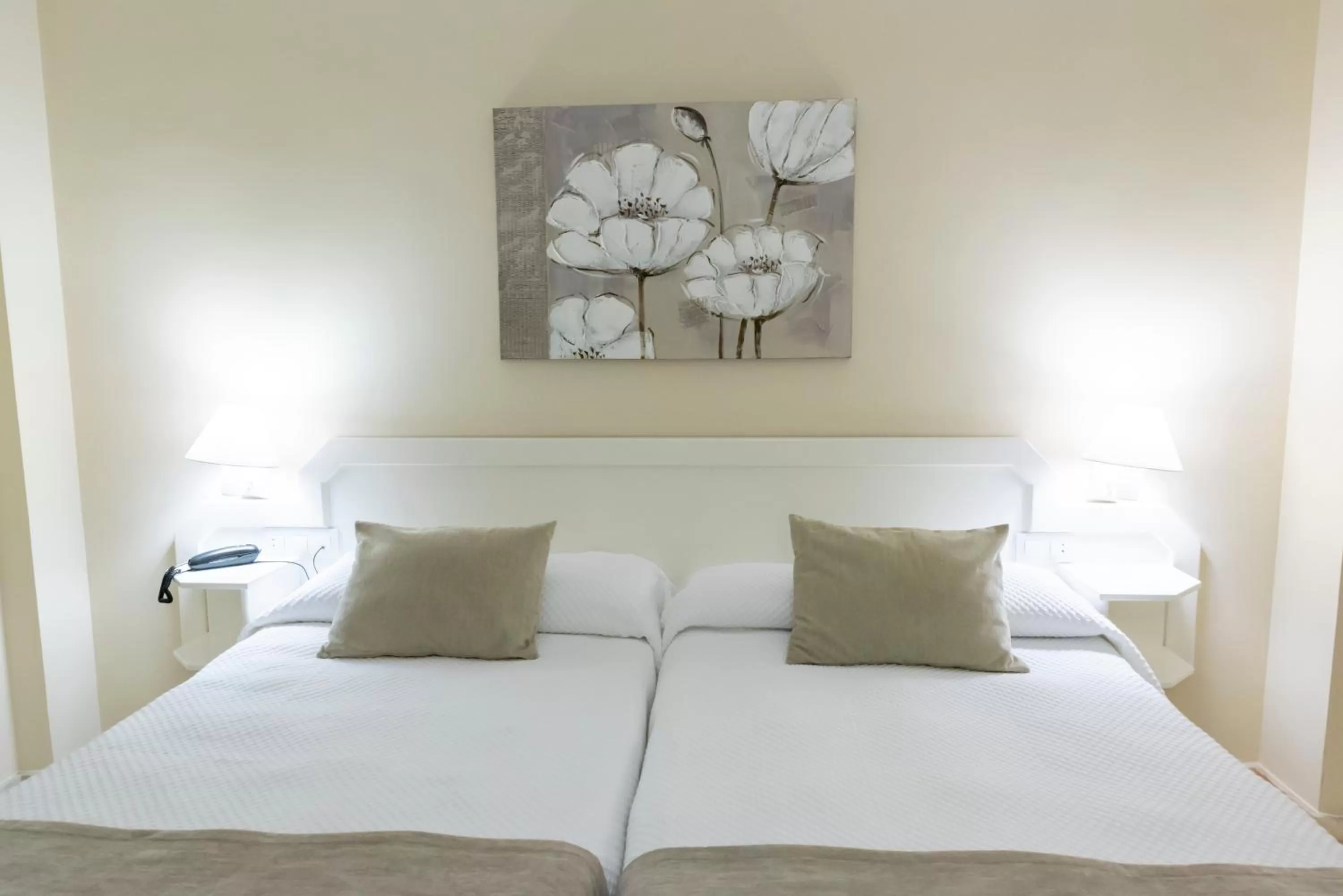 Bed in Hotel Ramomar