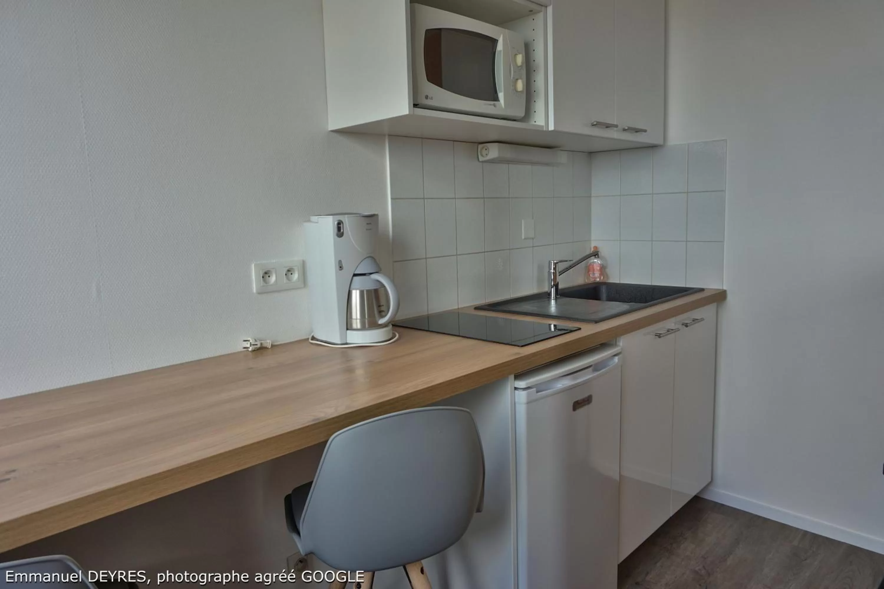 Hôtel de Bretagne - anciennement Queen Serenity Hotel