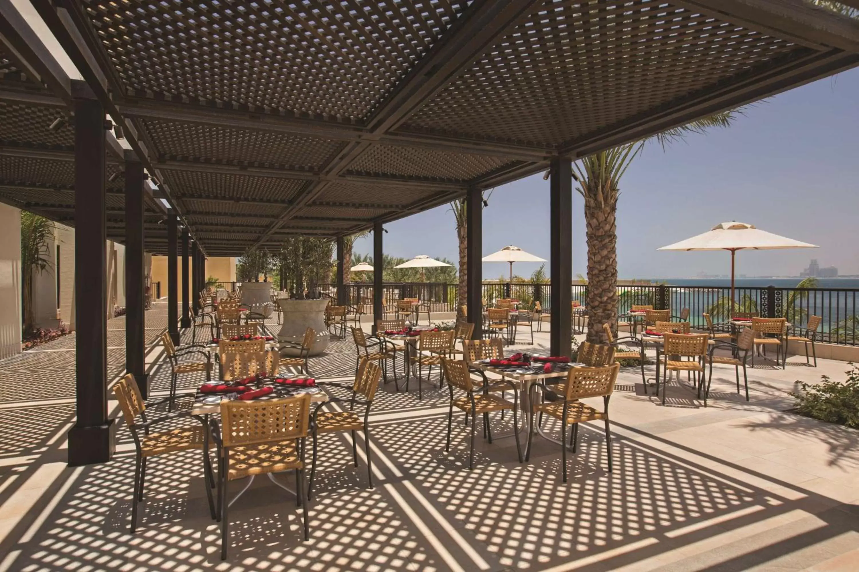 Restaurant/Places to Eat in DoubleTree by Hilton Resort & Spa Marjan Island