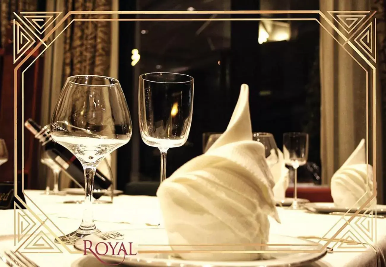 Restaurant/places to eat in Hotel Royal Restaurant/places to eat in Hotel Royal