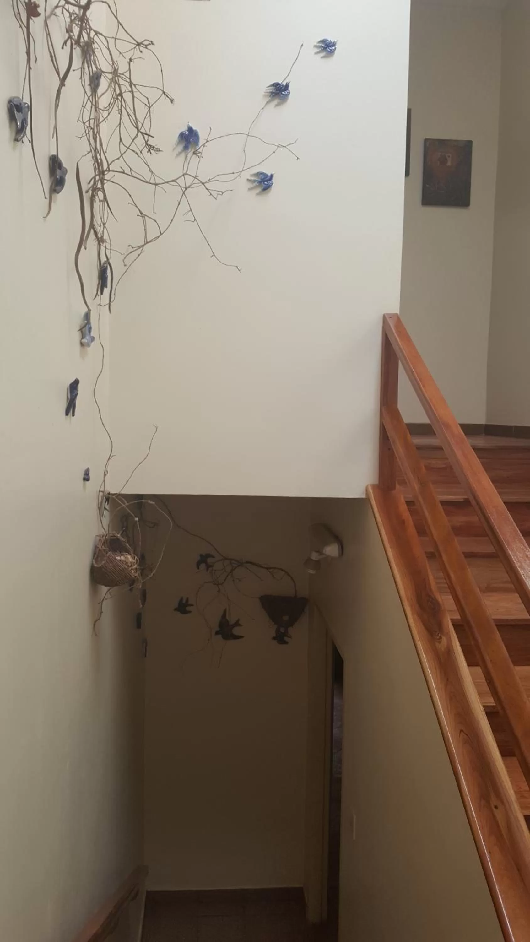 Decorative detail in Las Orquideas Parque Hotel