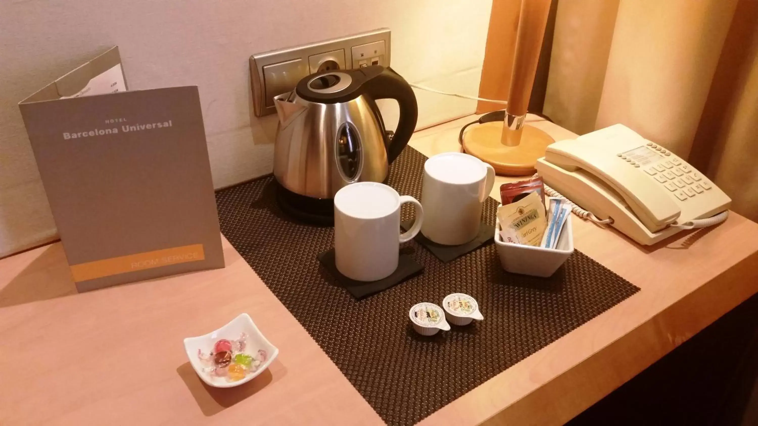 Coffee/tea facilities in Hotel Barcelona Universal
