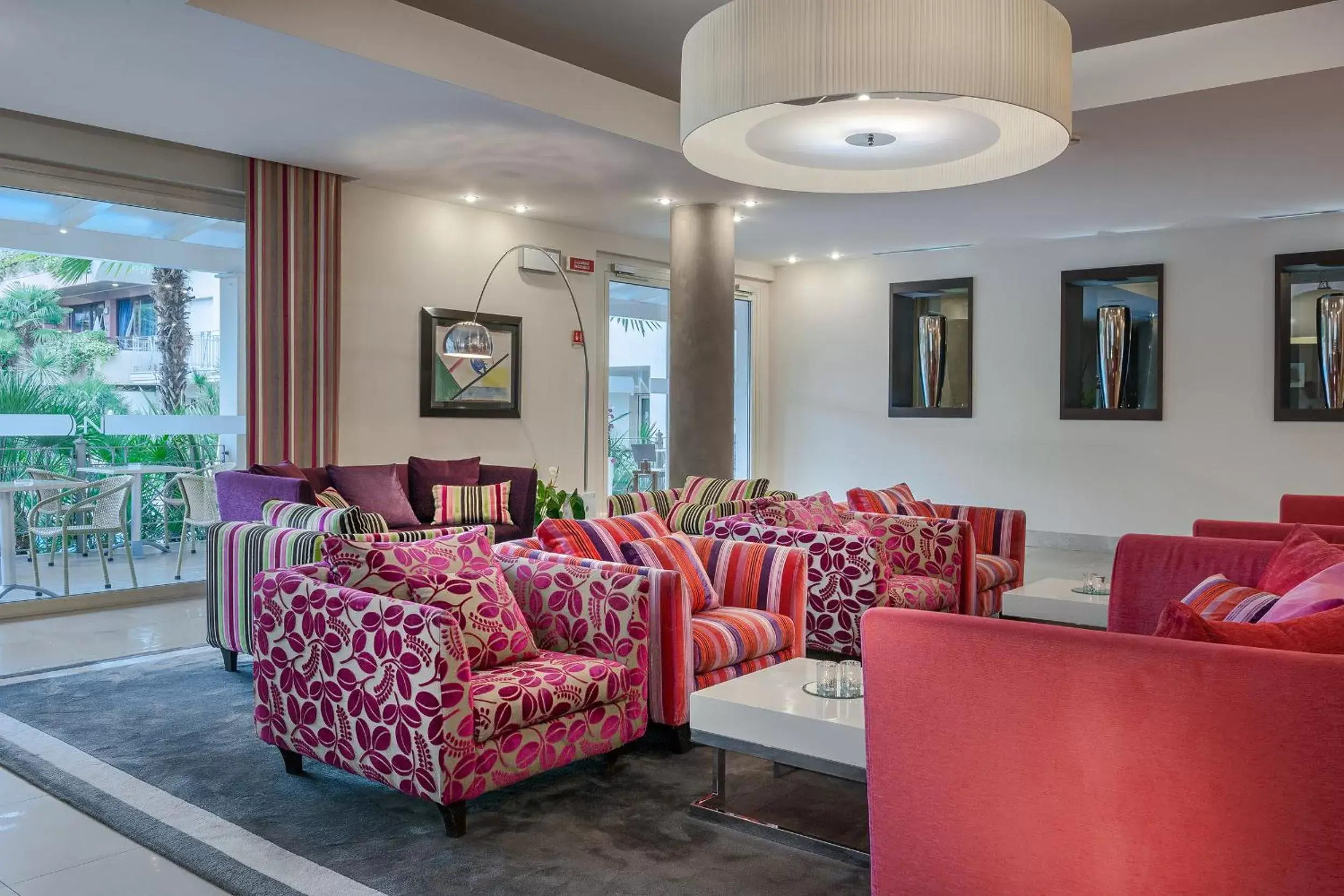 Communal lounge/ TV room, Seating Area in Hotel Nazionale