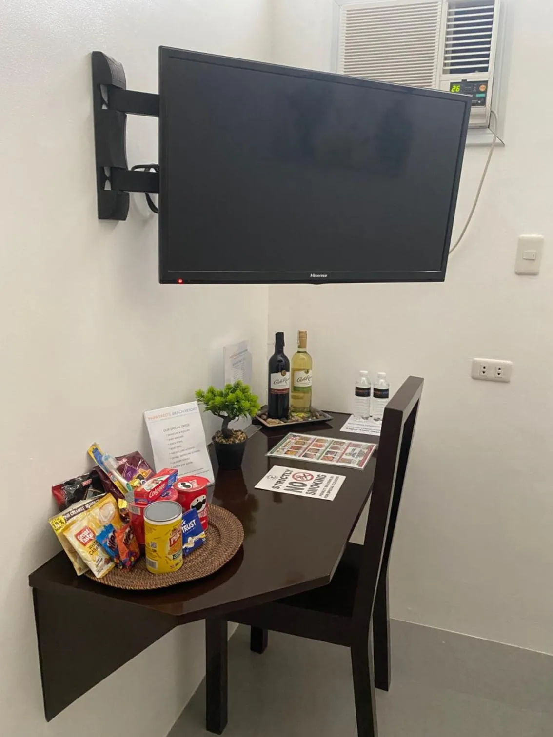 TV and multimedia in Papa Freds Beach Resort