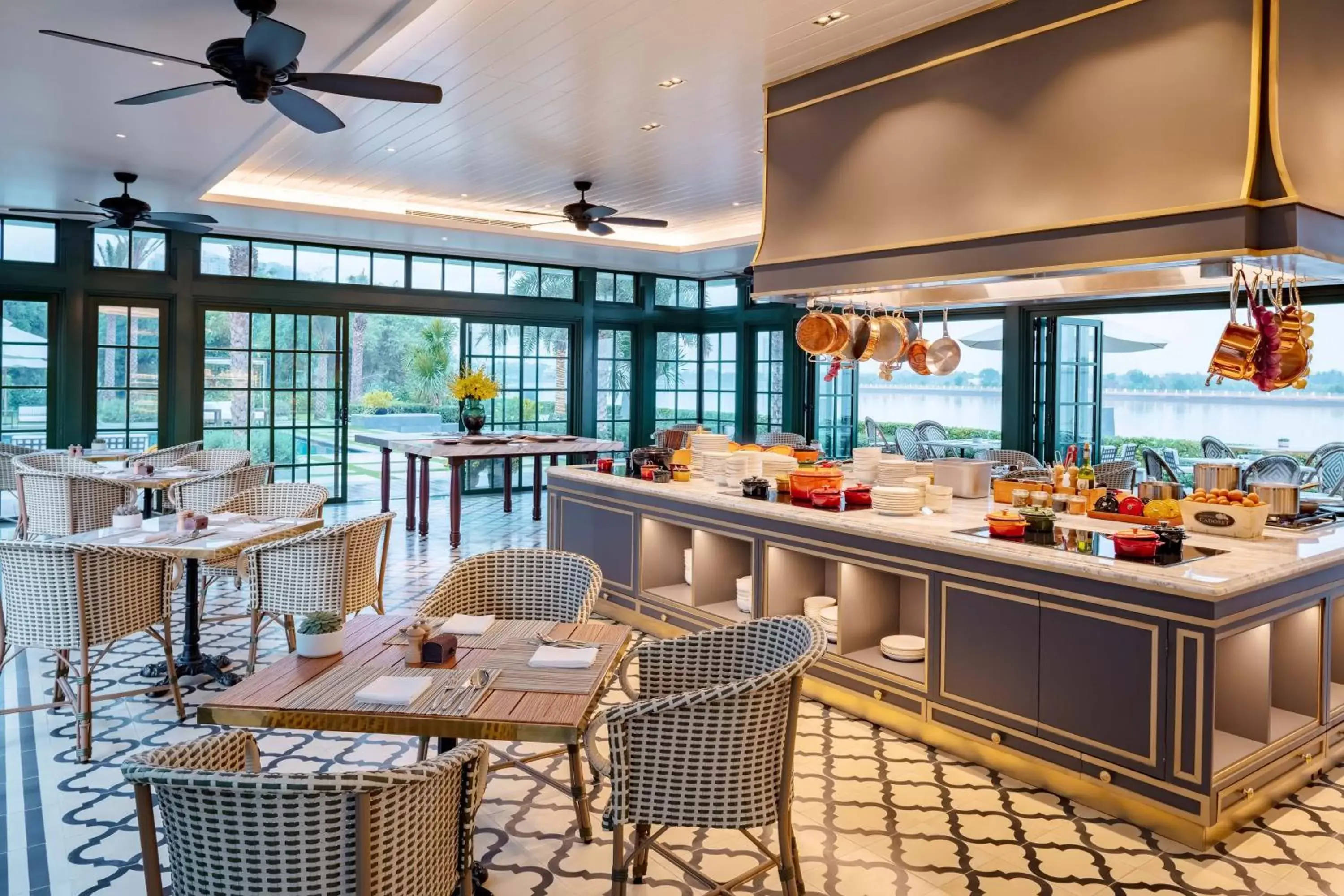 Restaurant/places to eat in Mia Saigon – Luxury Boutique Hotel Restaurant/places to eat in Mia Saigon – Luxury Boutique Hotel