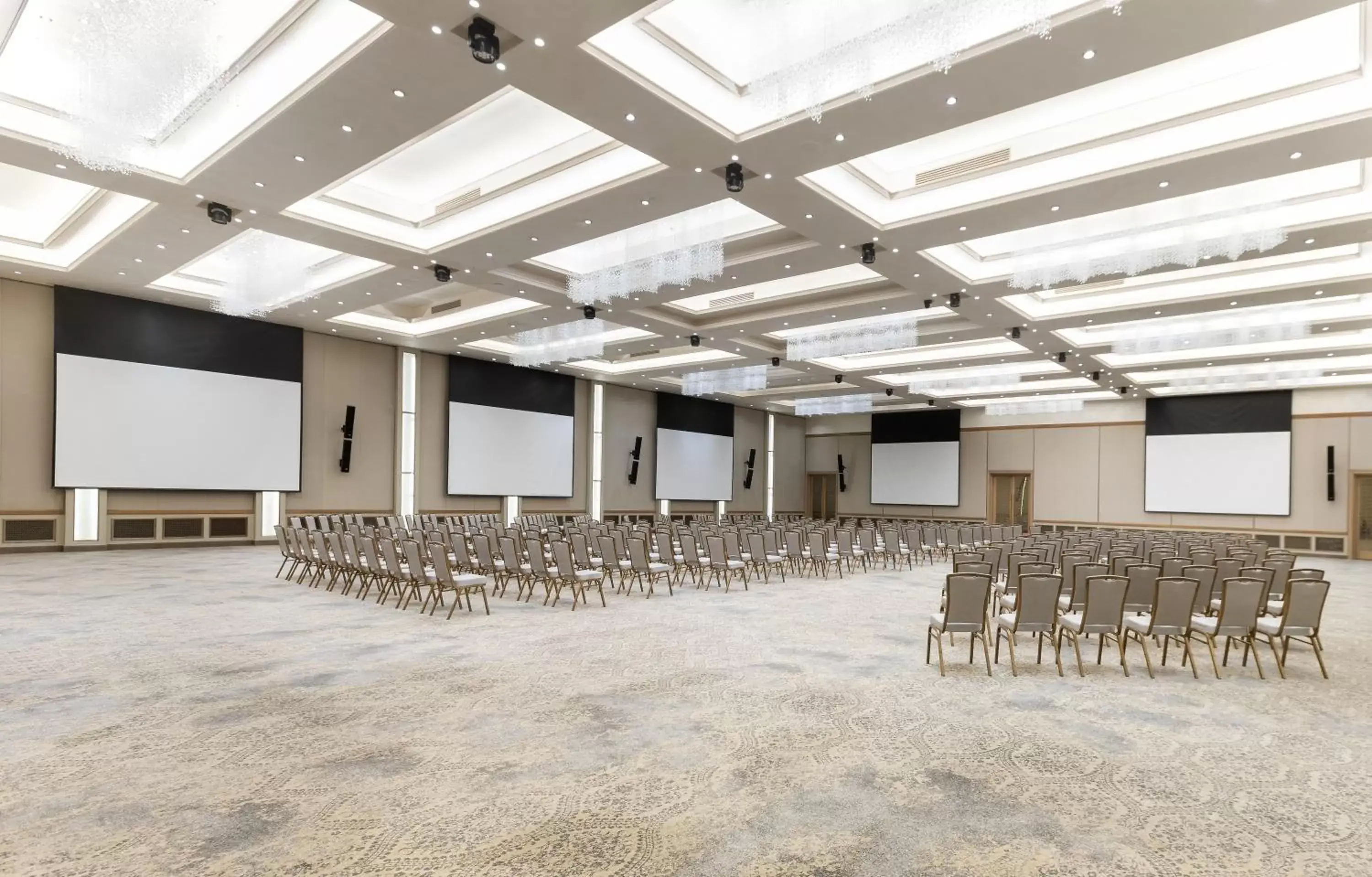 Meeting/conference room in Kempinski Hotel Amman