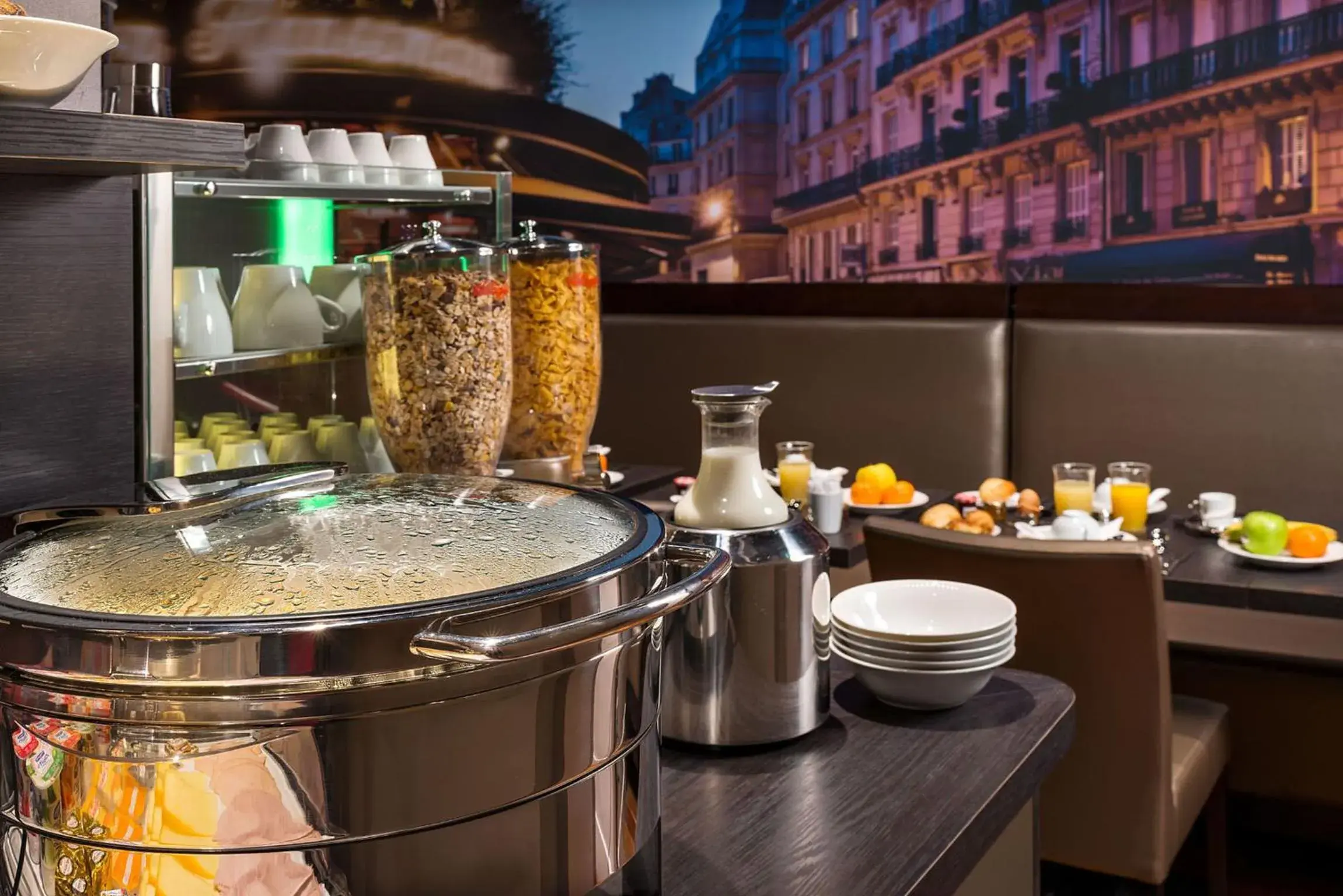Buffet breakfast in Midnight Hotel Paris