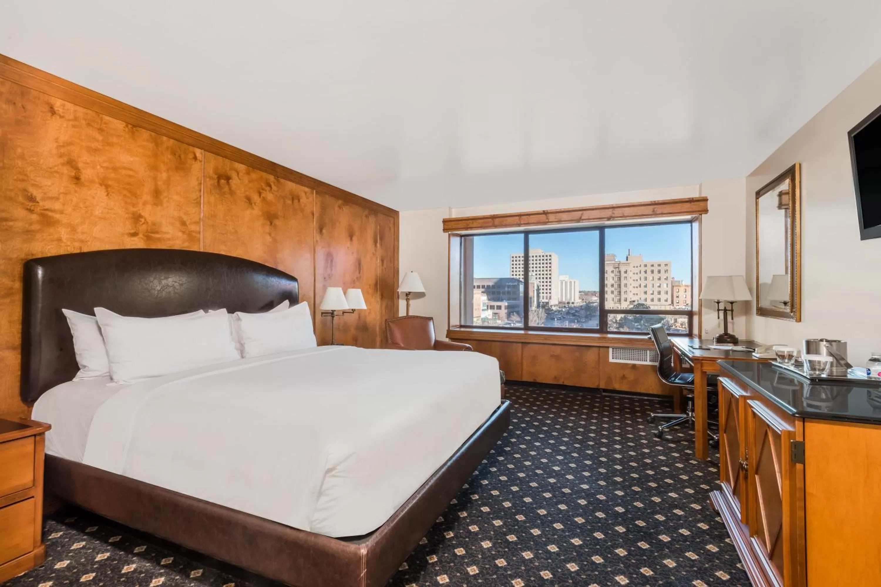 Photo of the whole room, Bed in The Antlers, a Wyndham Hotel