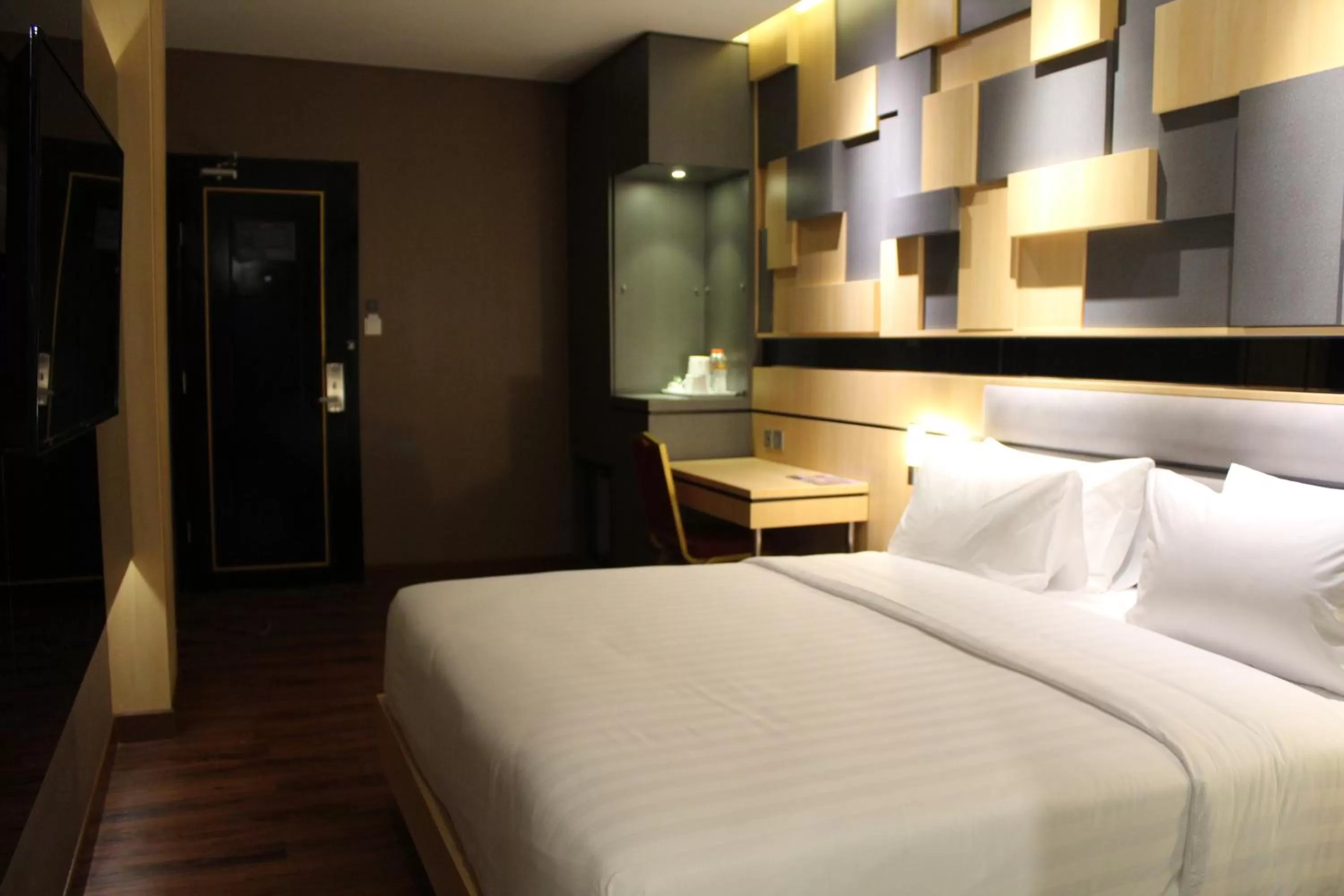 Bedroom, Bed in Shakti Hotel Bandung