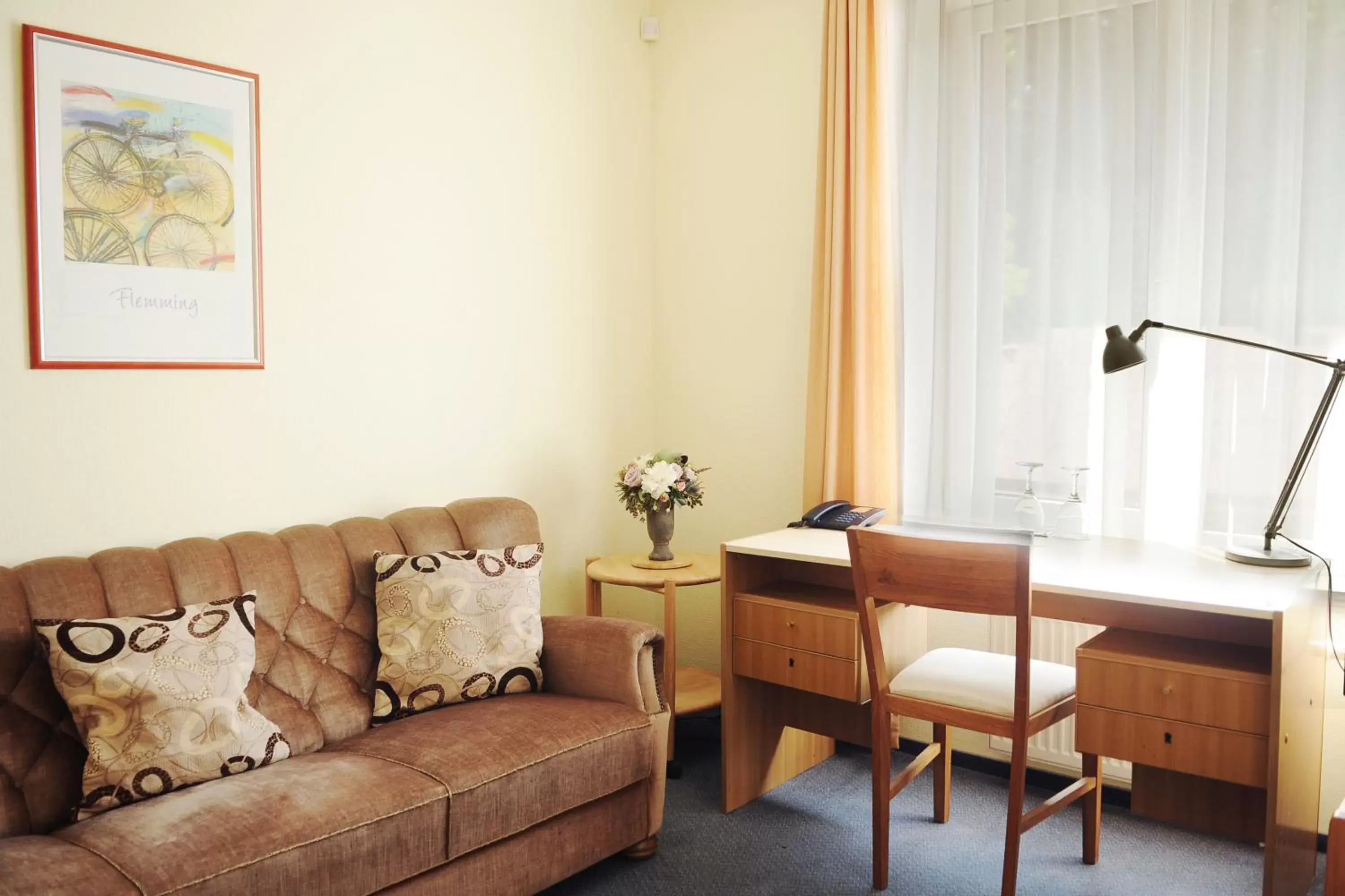 Living room, Seating Area in Amicus Hotel