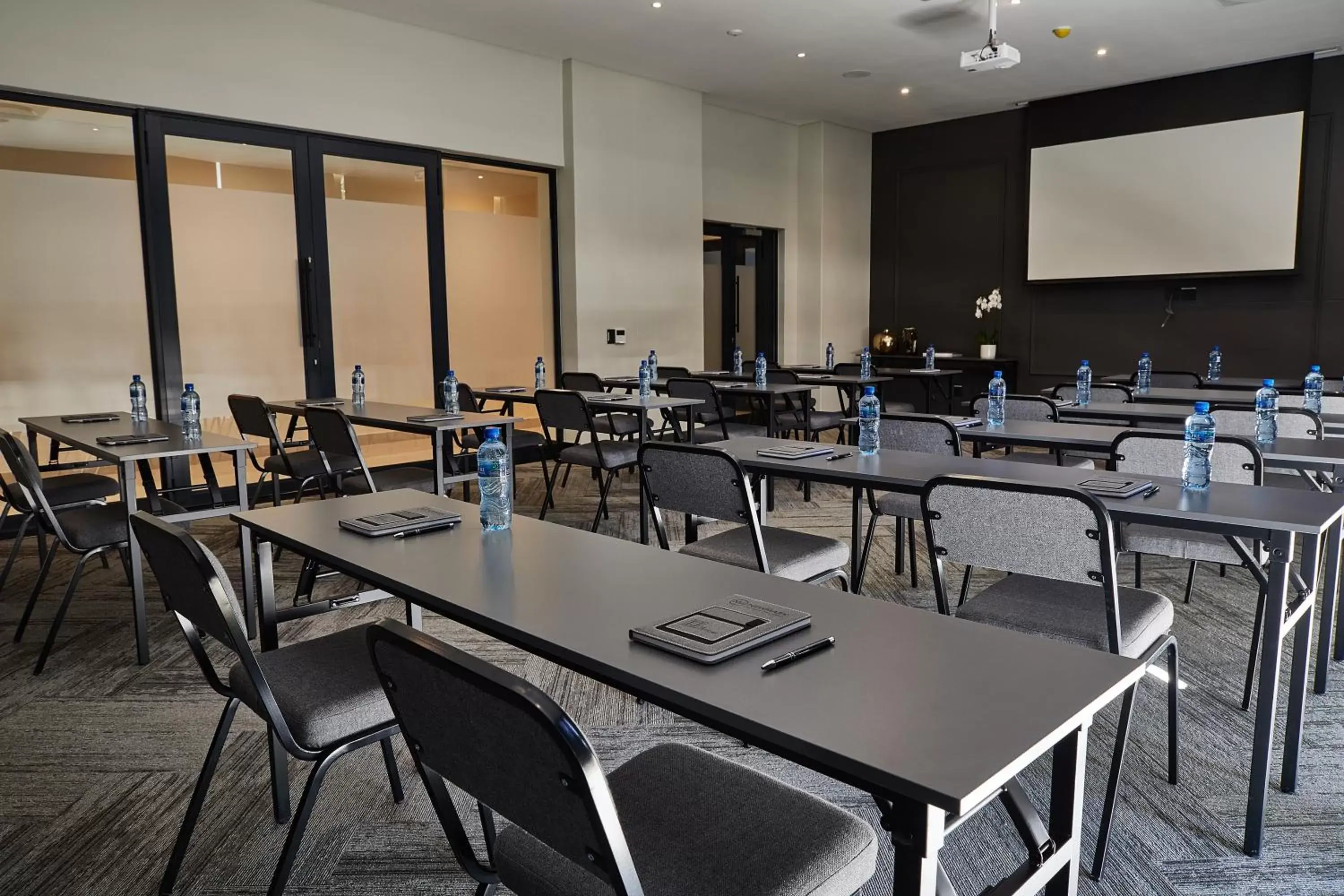 Meeting/conference room in The Catalyst Apartment Hotel by NEWMARK