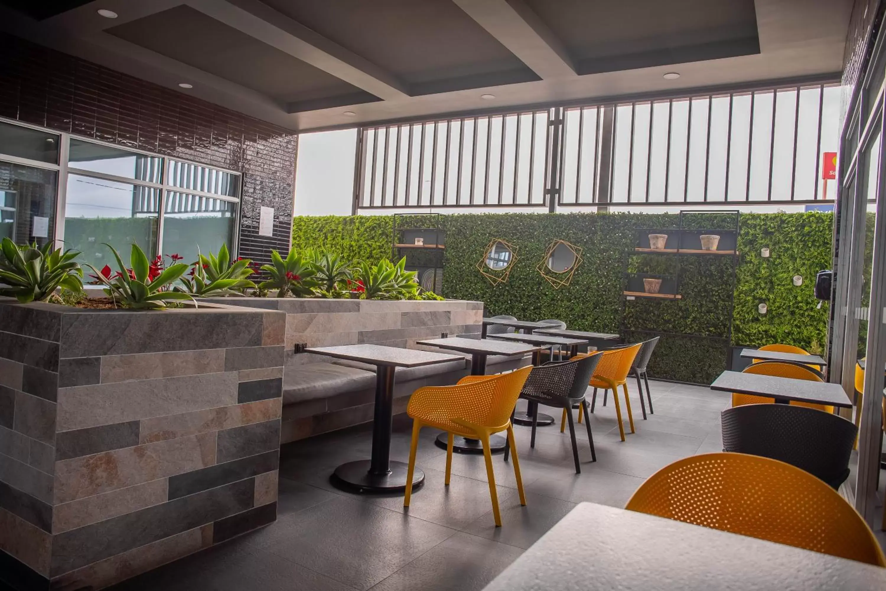 Balcony/Terrace, Restaurant/Places to Eat in Holiday Inn Express & Suites - Tijuana Otay, an IHG Hotel