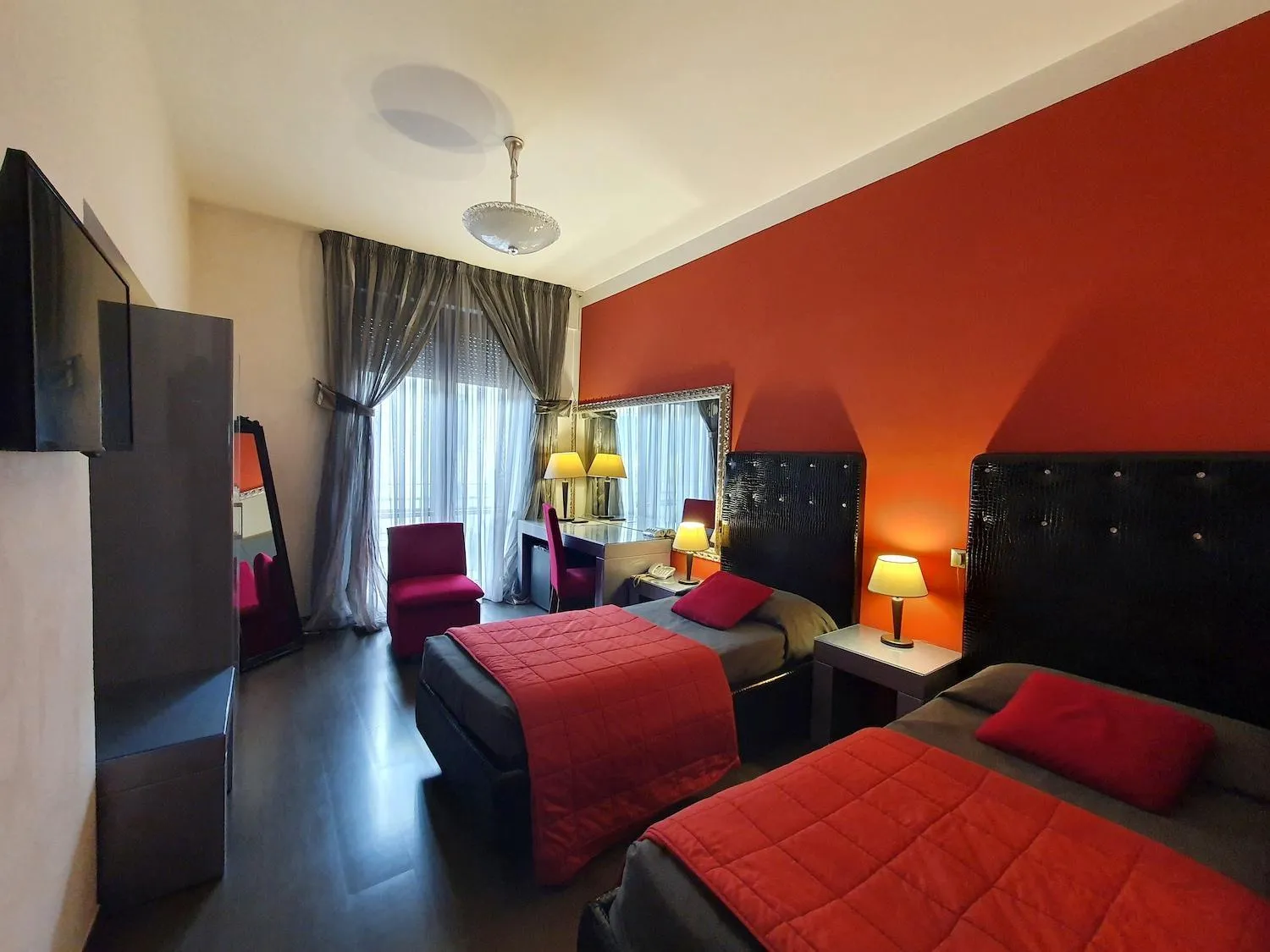 Bed in Hotel Continentale